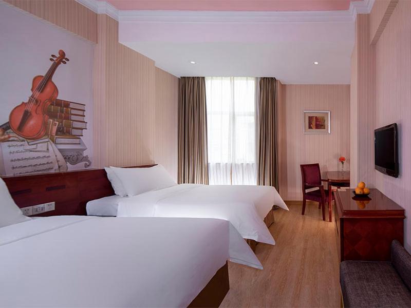 Deluxe Twin Room photo 1