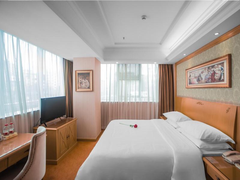 Superior King Room photo 2