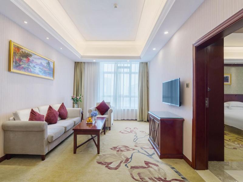Excutive Suite