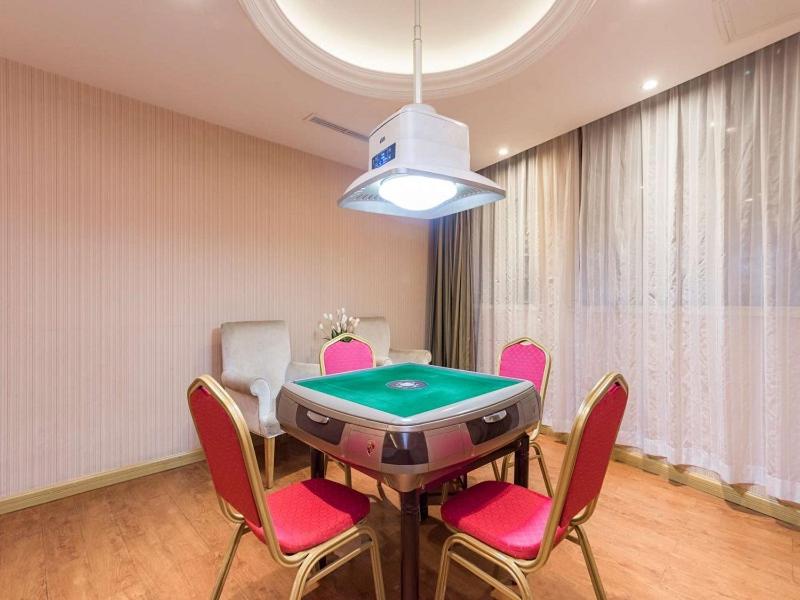 Double Room with Mah-jongg Table  photo 2