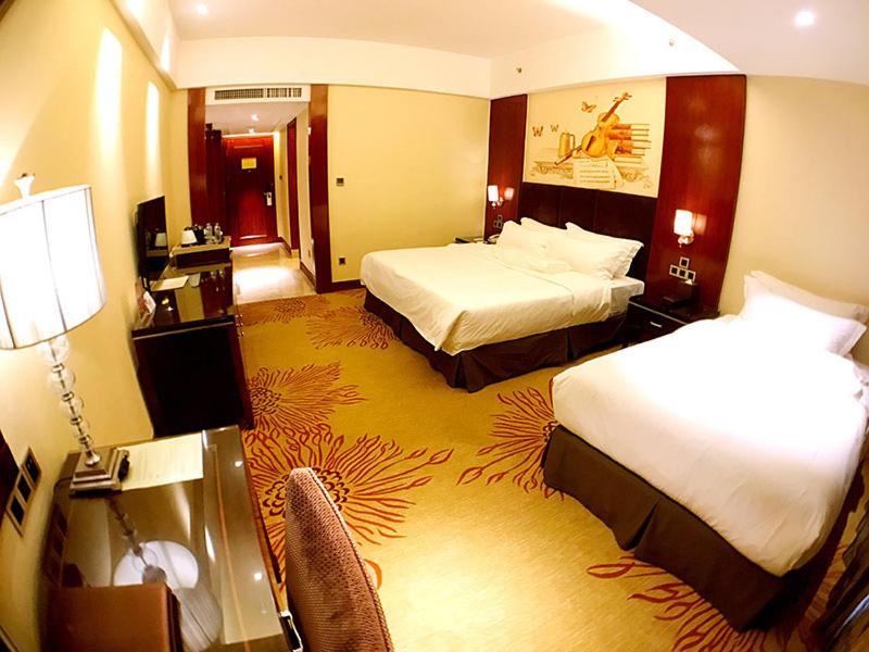 Deluxe Twin Room photo 1