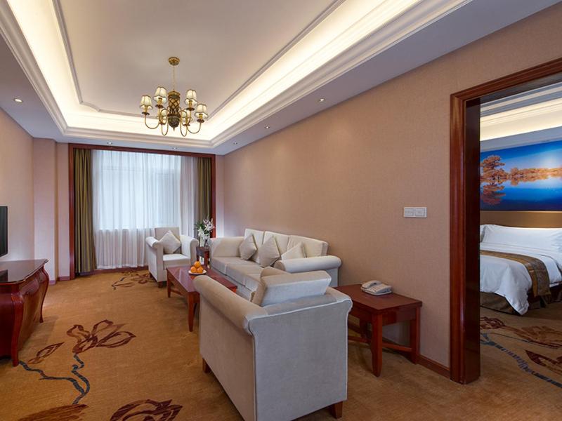 Busines Suite photo 2