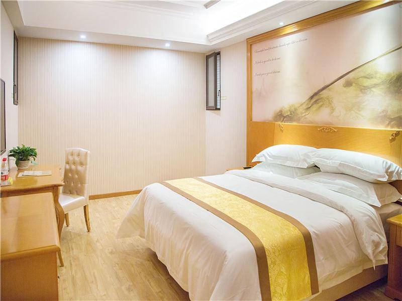 Business Twin Room photo 2