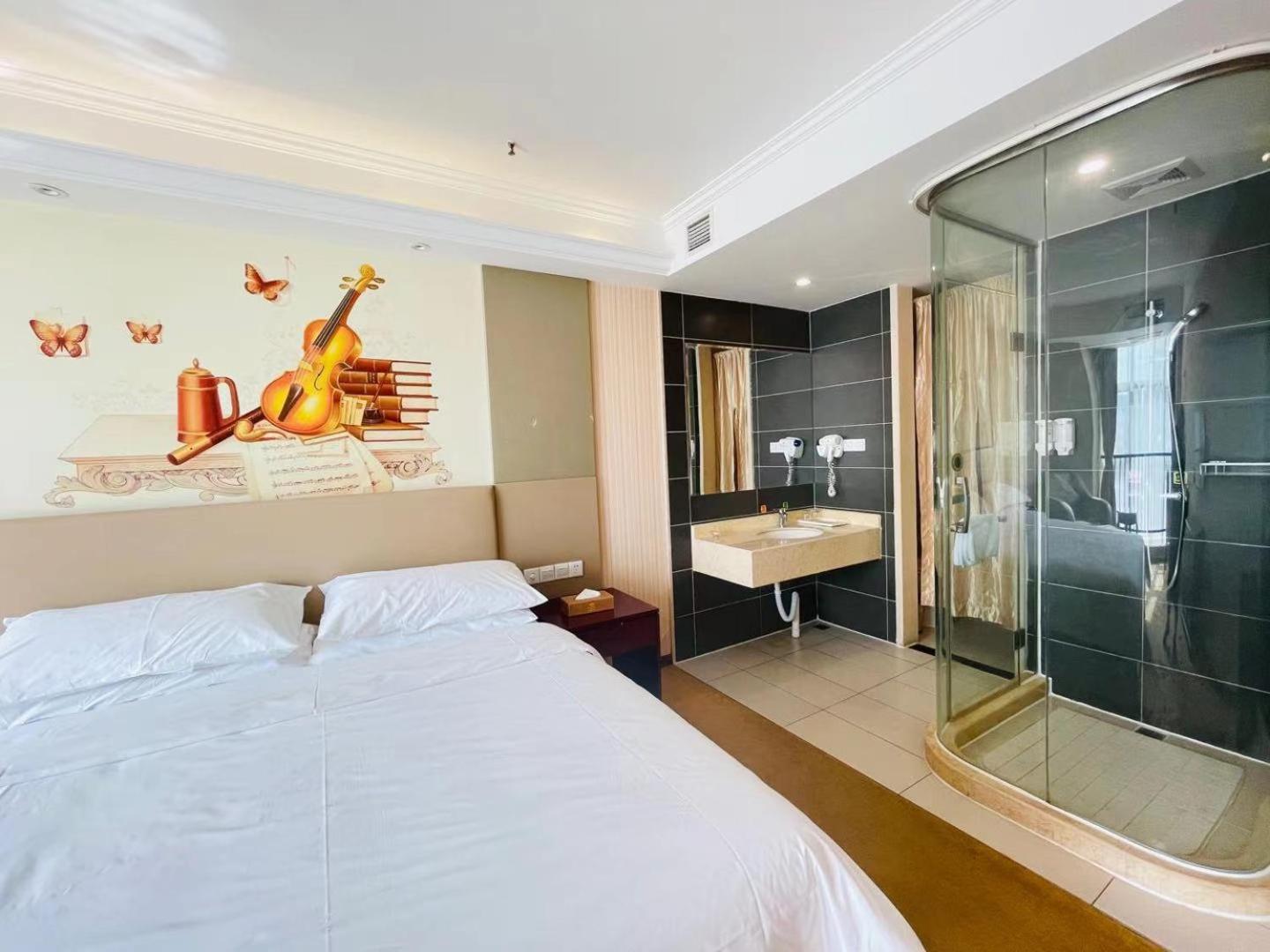 Executive King Room