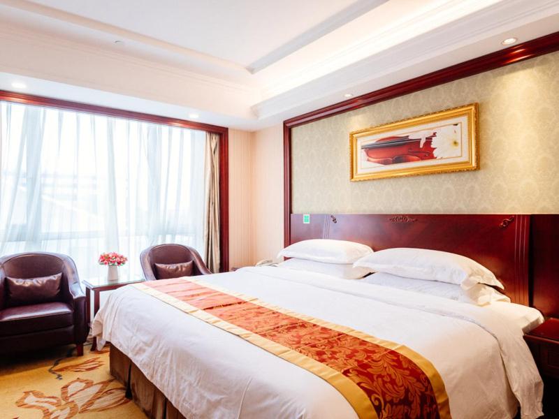 Deluxe Twin Room photo 3