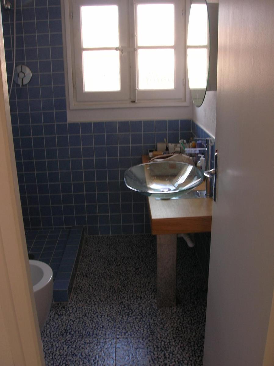 Apartment with Balcony photo 3