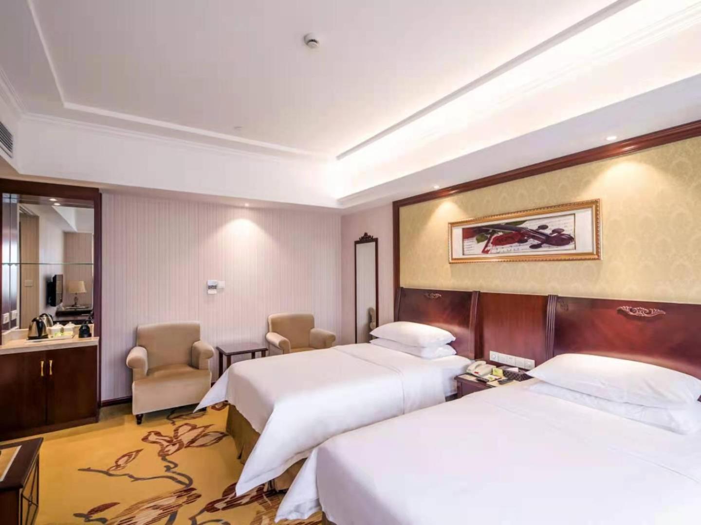 Business Twin Room