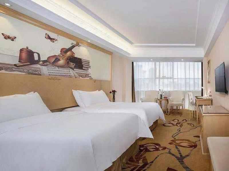 Deluxe Twin Room photo 2