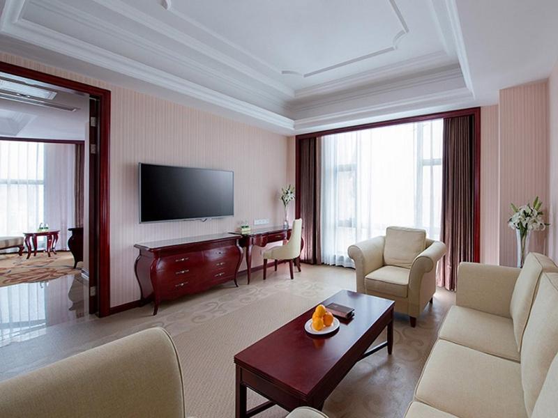 Excutive Suite