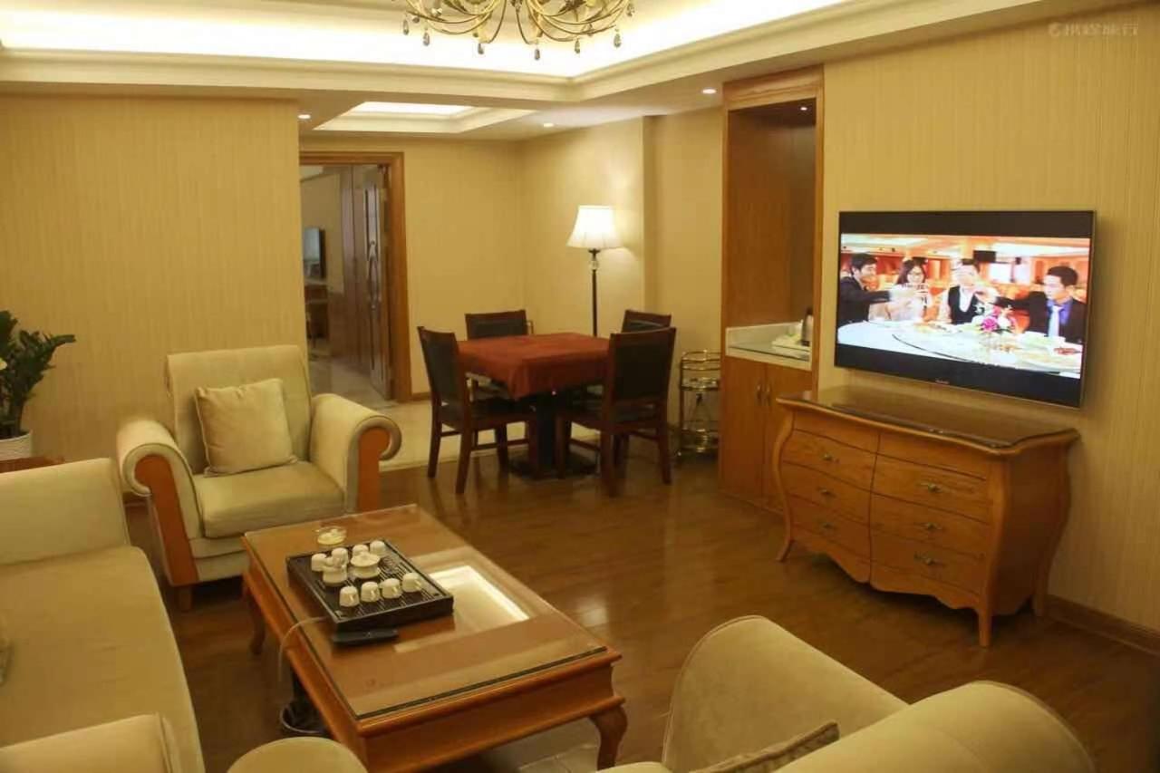Excutive Suite