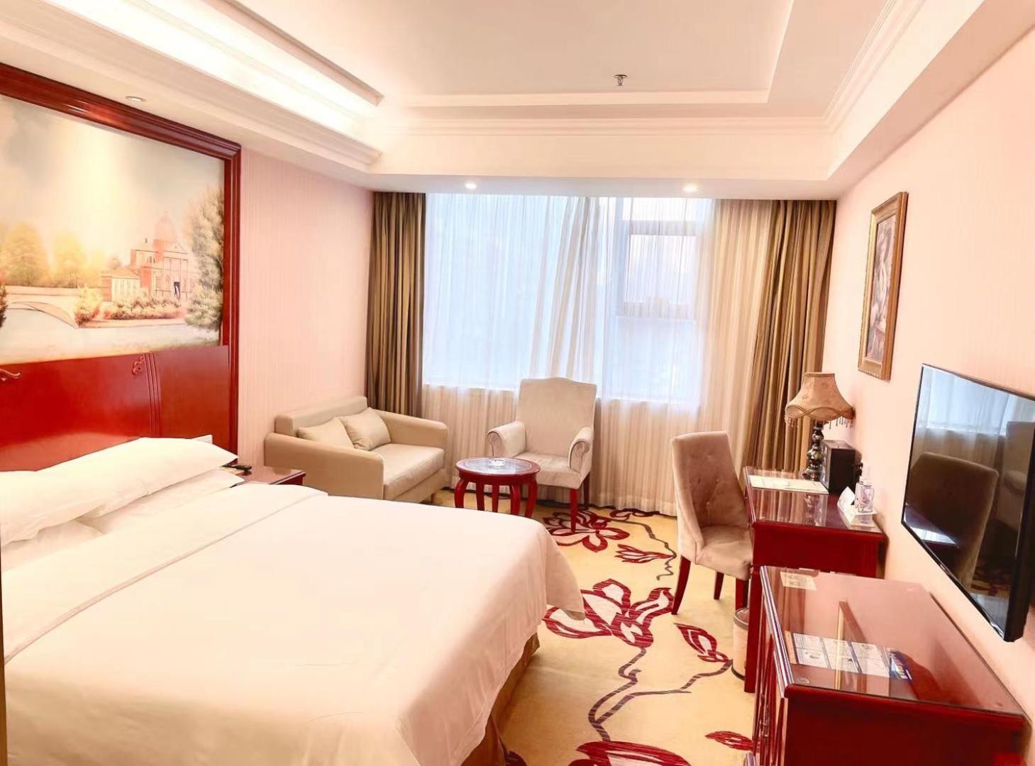 Excutive Suite