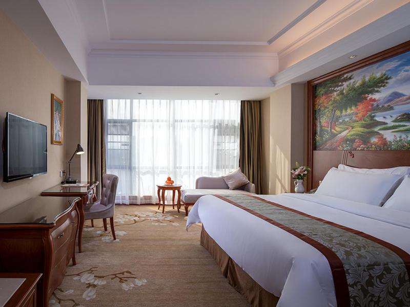 Excutive Suite