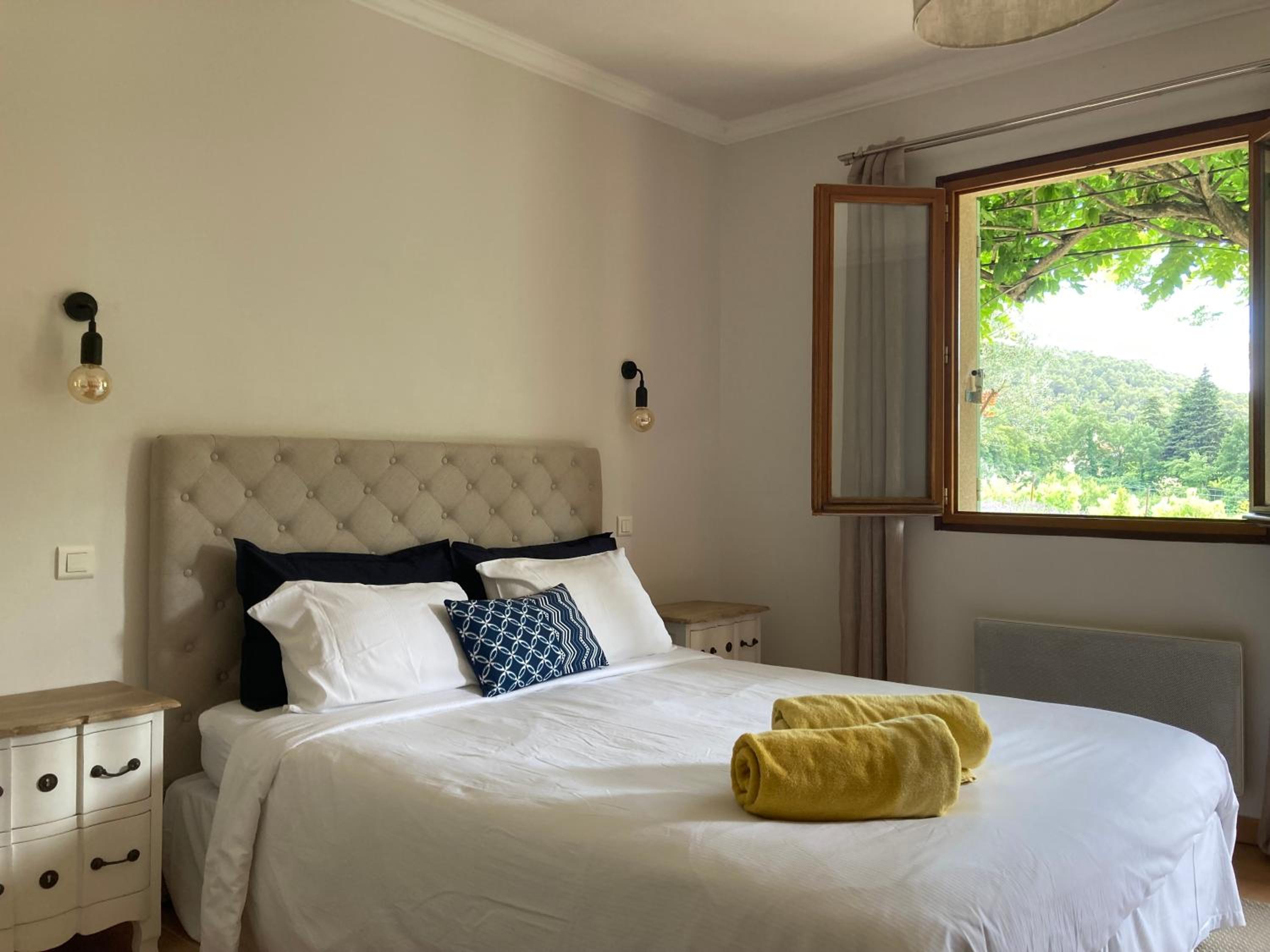 Superior Double Room - Photo 7
