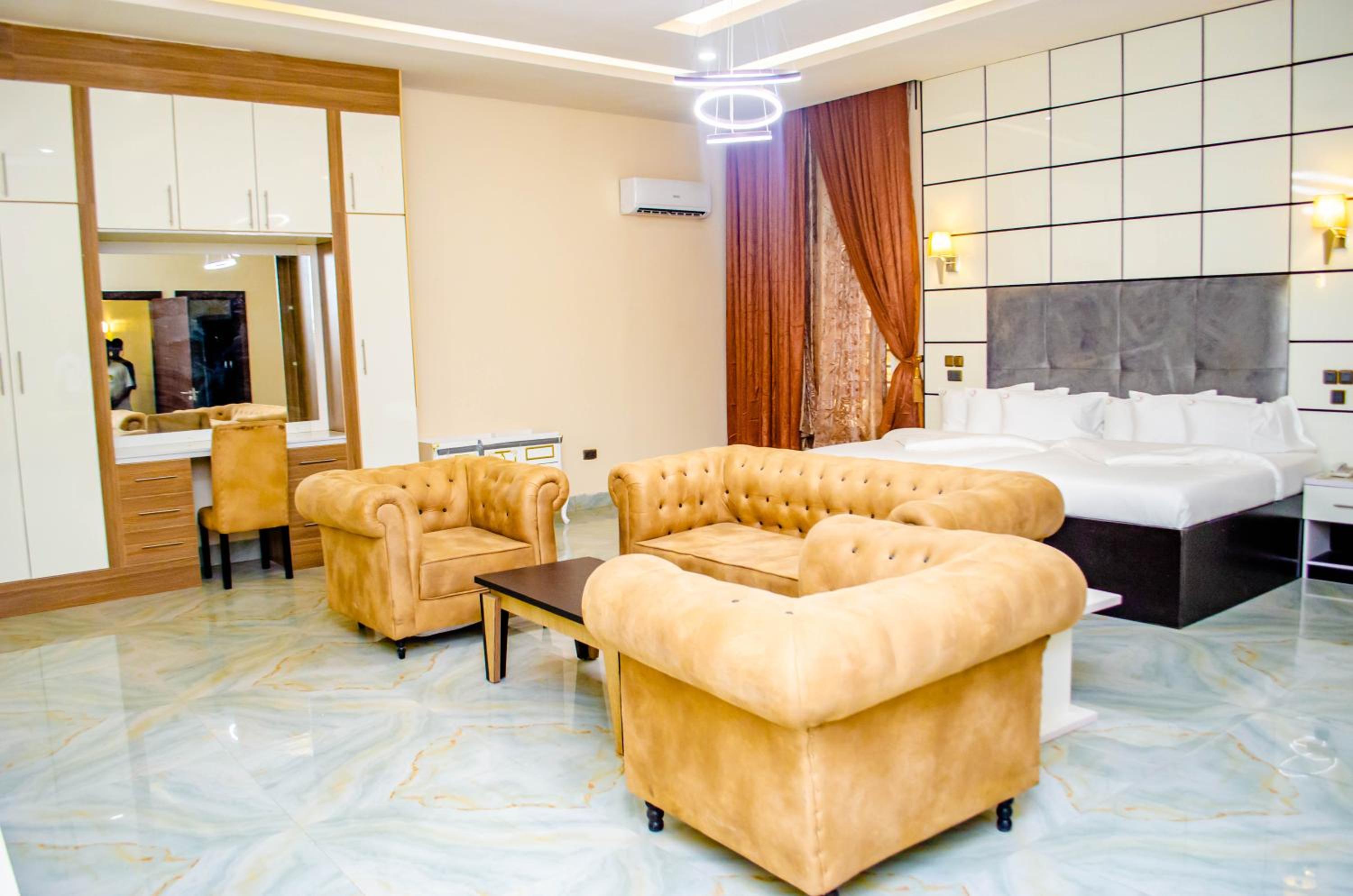Suite
