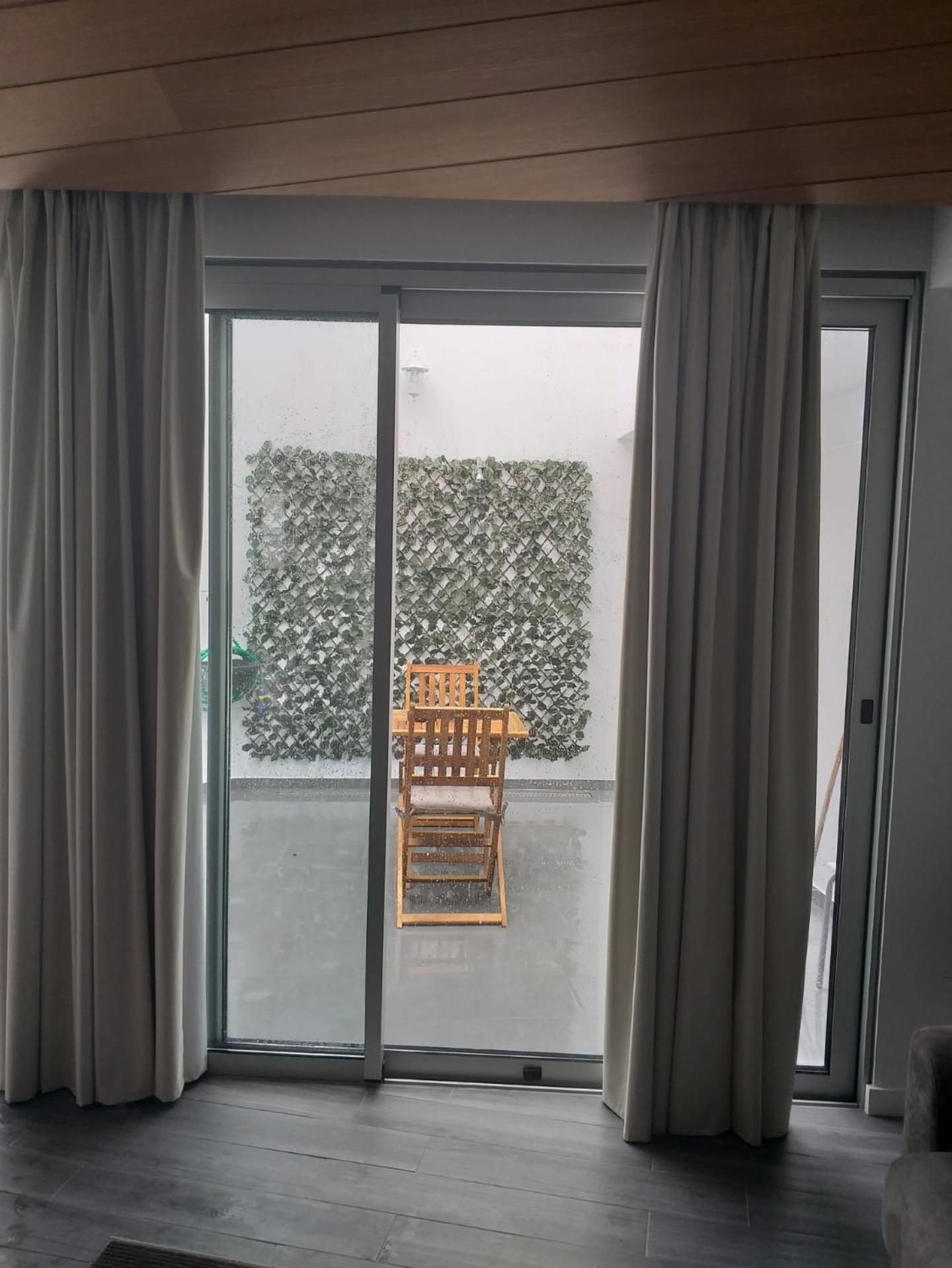 One-Bedroom House - Photo 5