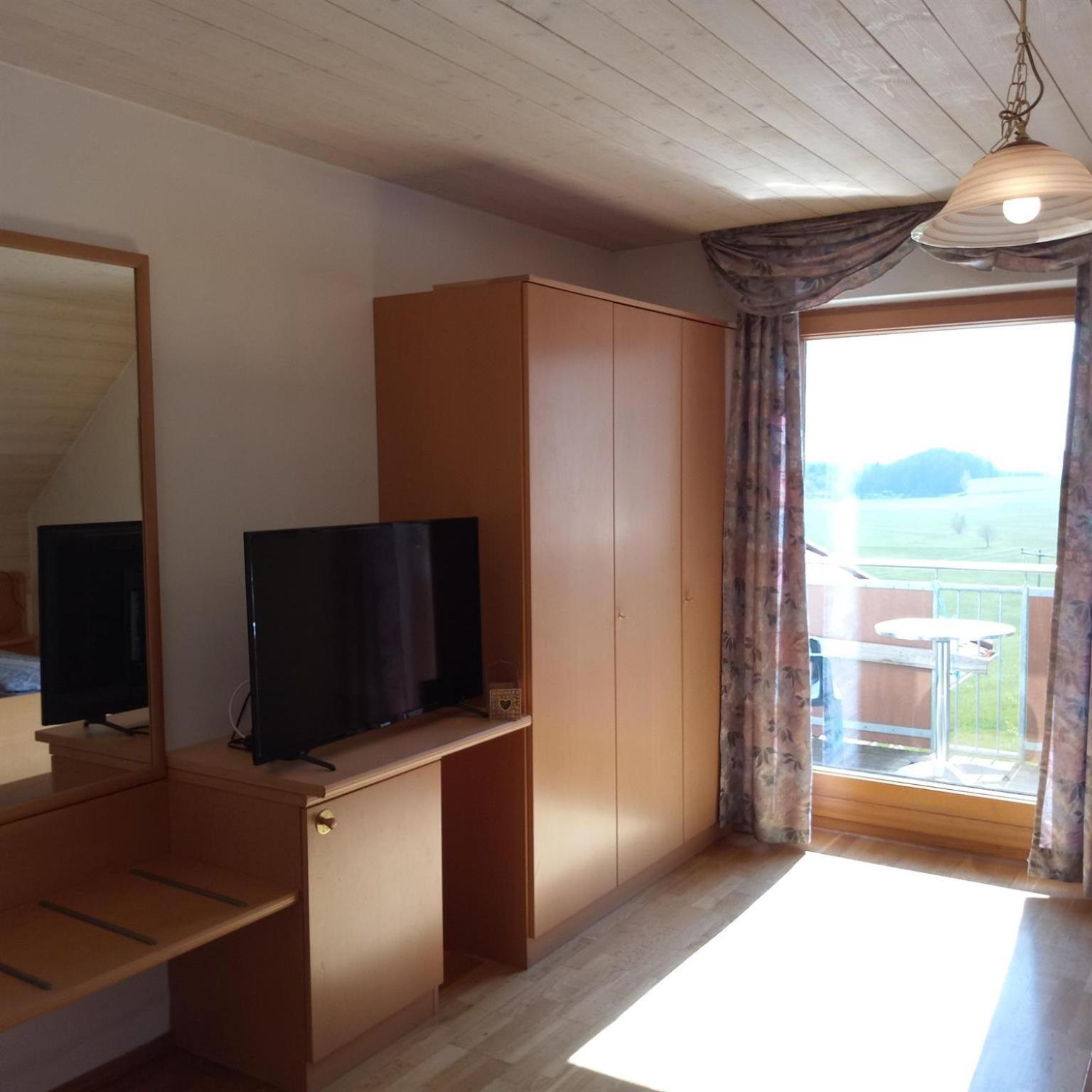 Double Room with Shower photo 2