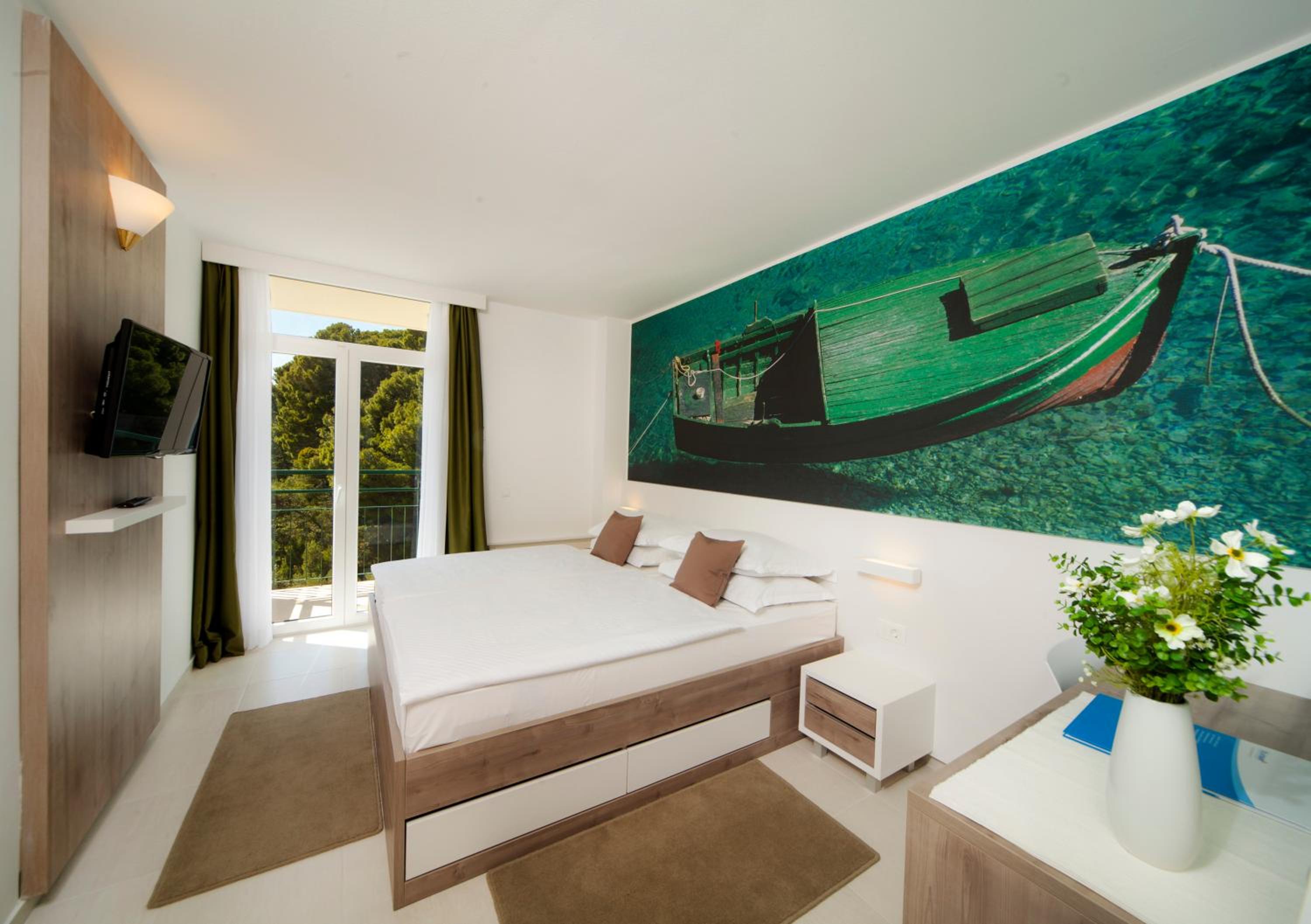 Standard Double Room - Photo 3