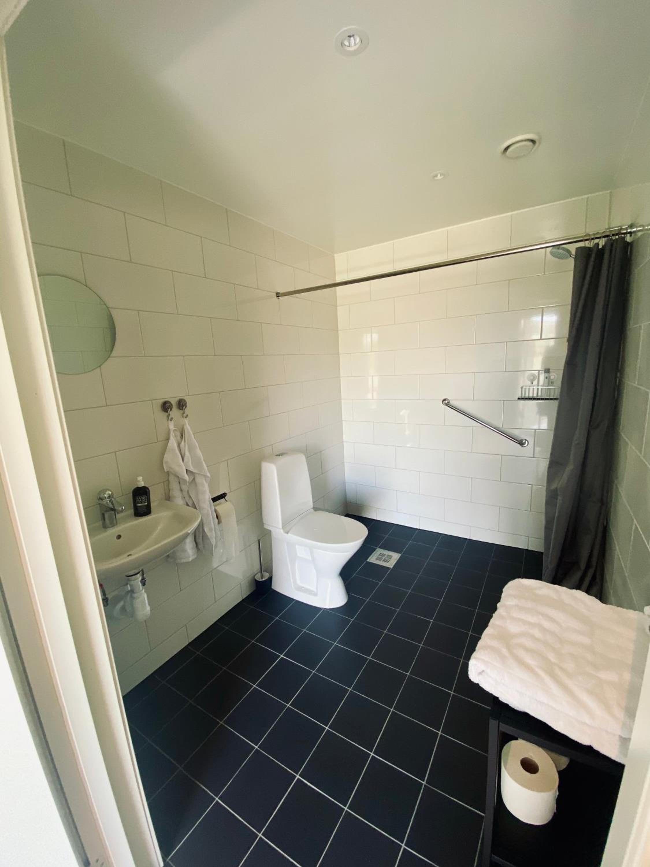 Deluxe Room - Photo 3
