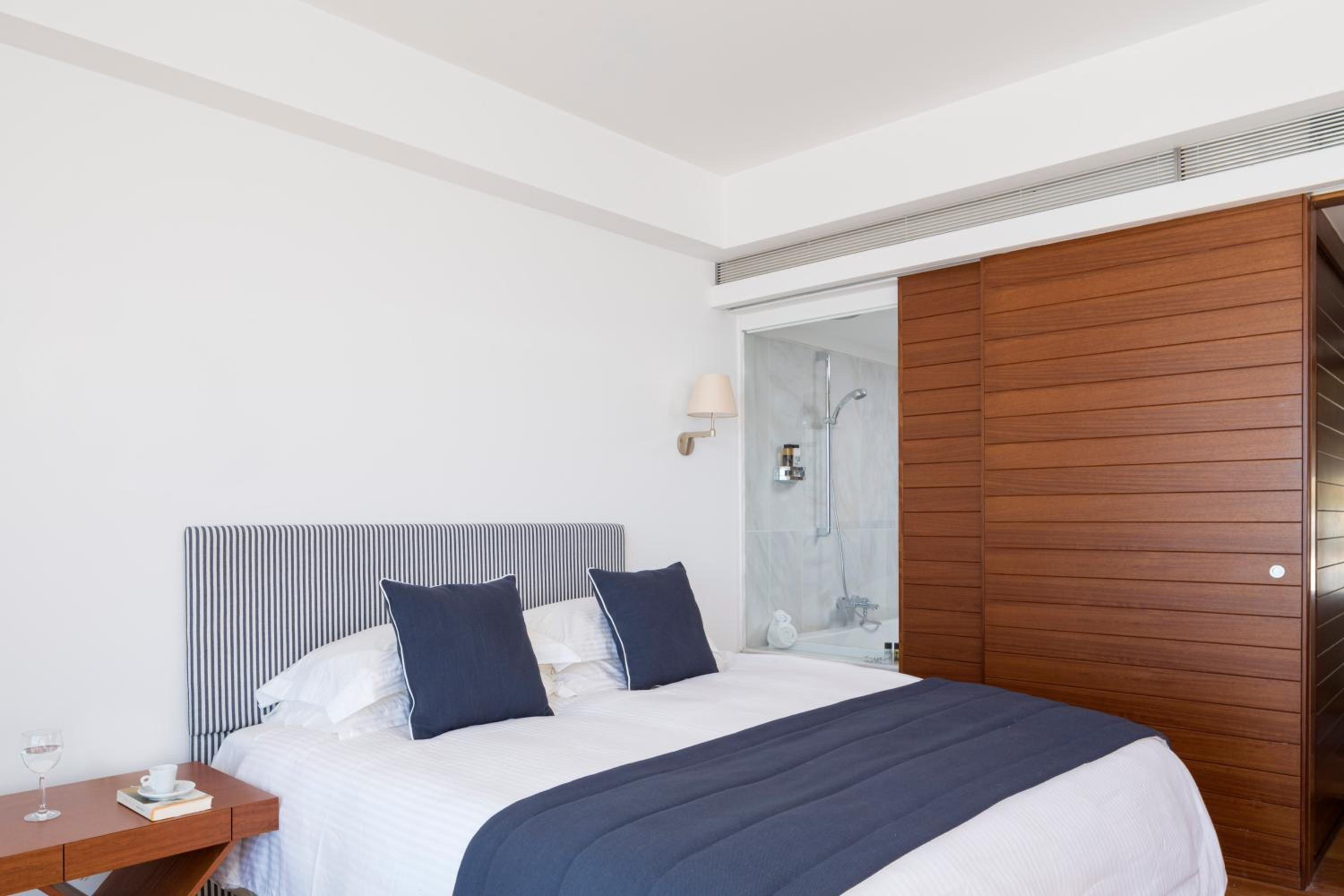 Superior Double Room with Sea View and Private Pool photo 2