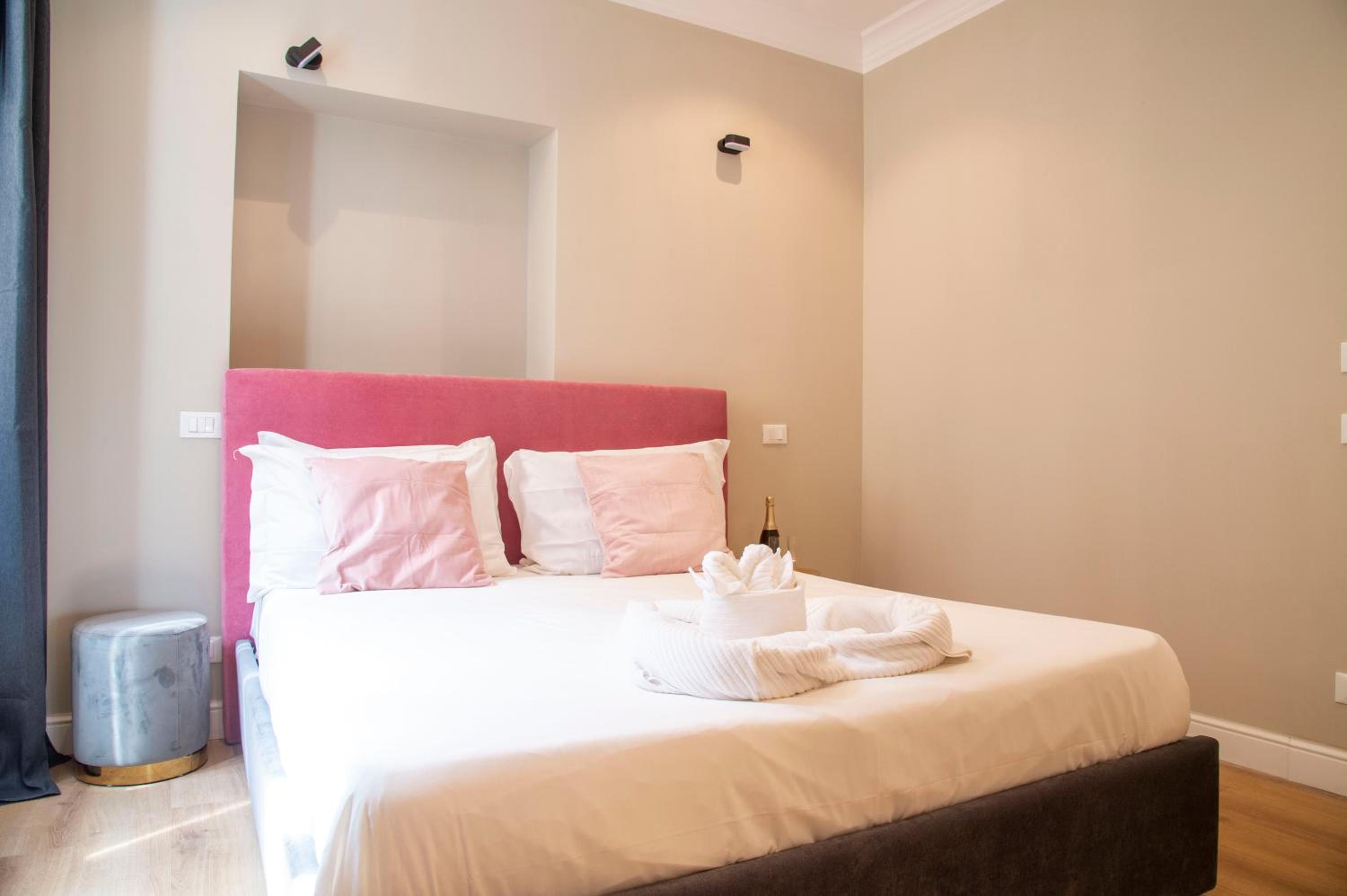 Standard Double Room photo 2