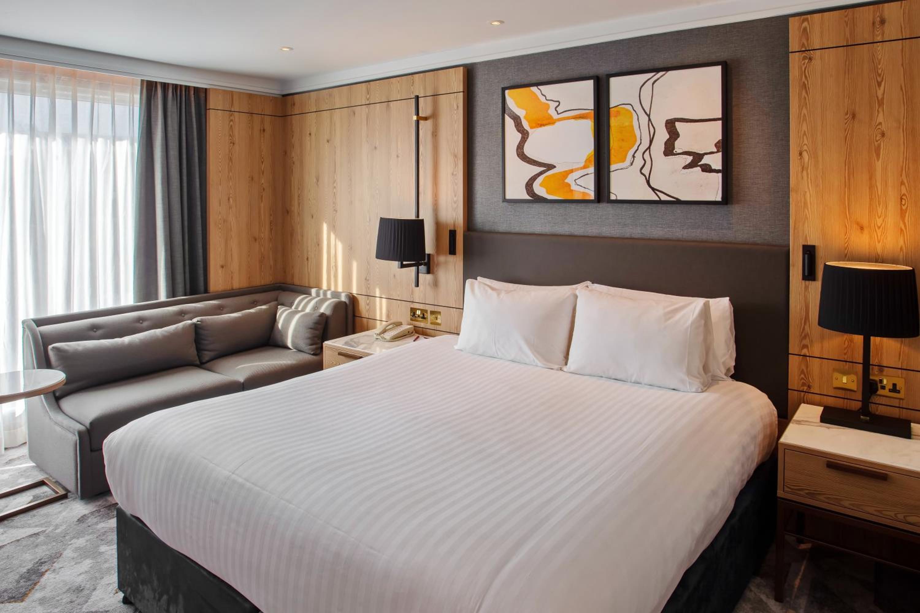 Standard King Room