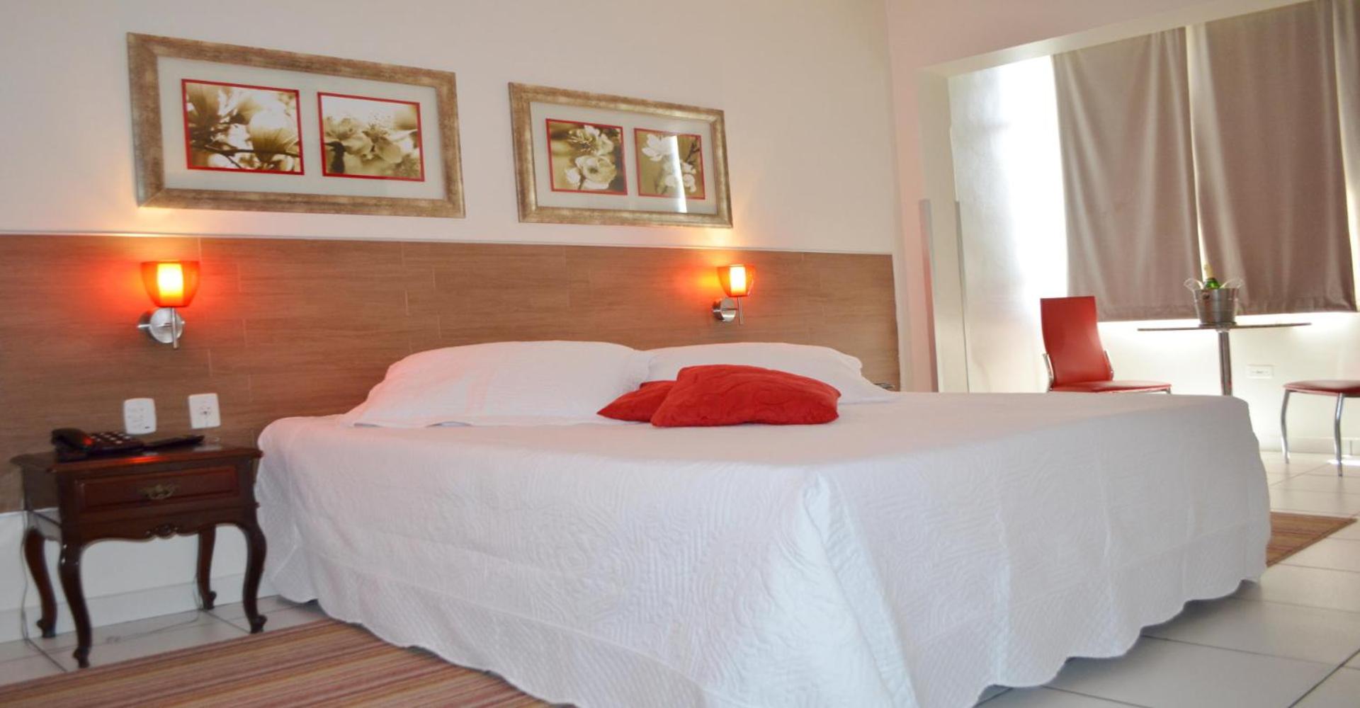 Double Room with Spa Bath photo 2