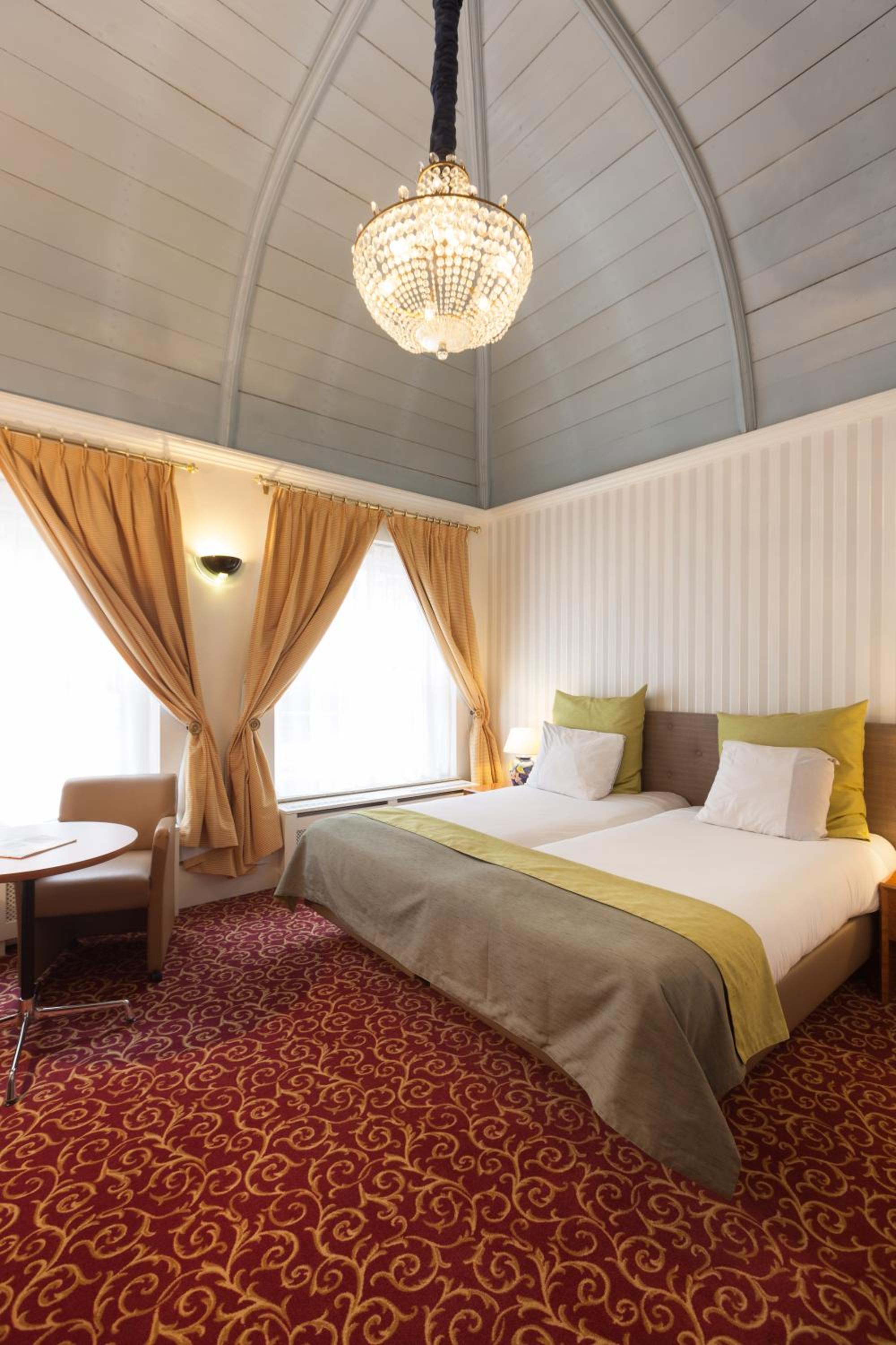 Deluxe Double Or Twin Room - Photo 4