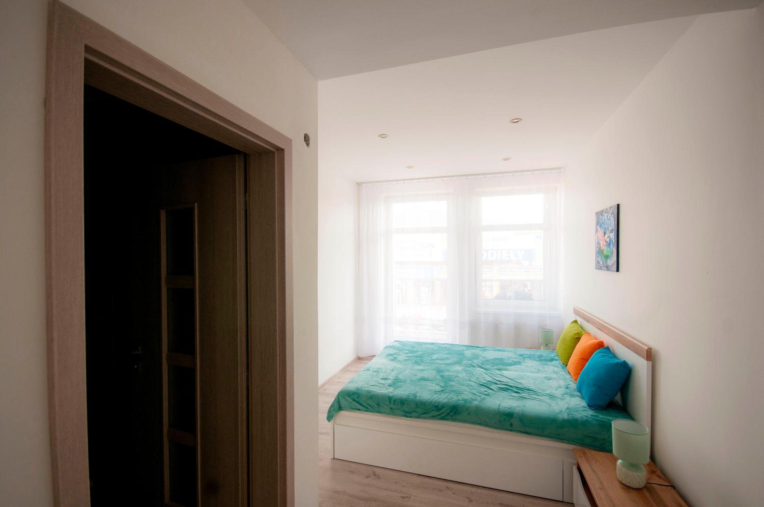 One-Bedroom Apartment - Photo 10