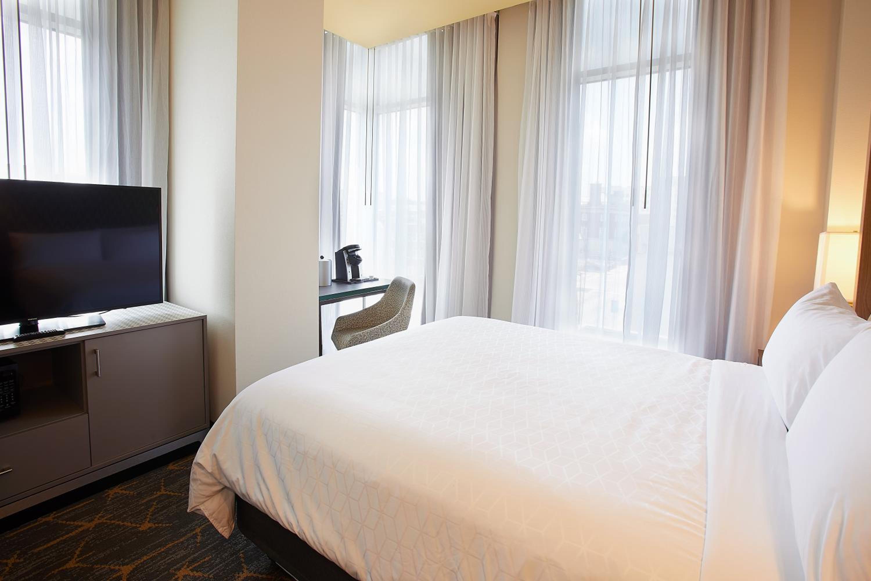 Standard Queen Room - Photo 2