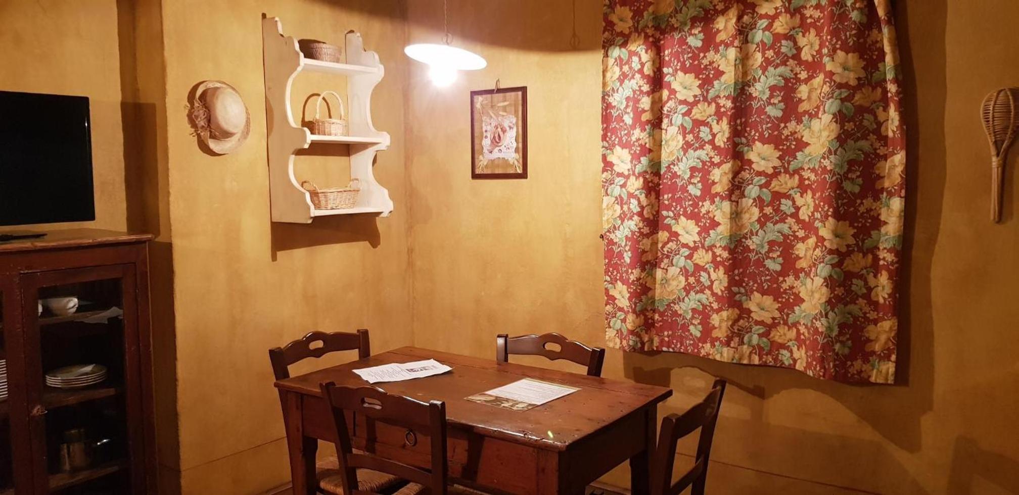 One-Bedroom Apartment (4 Adults) - Photo 2