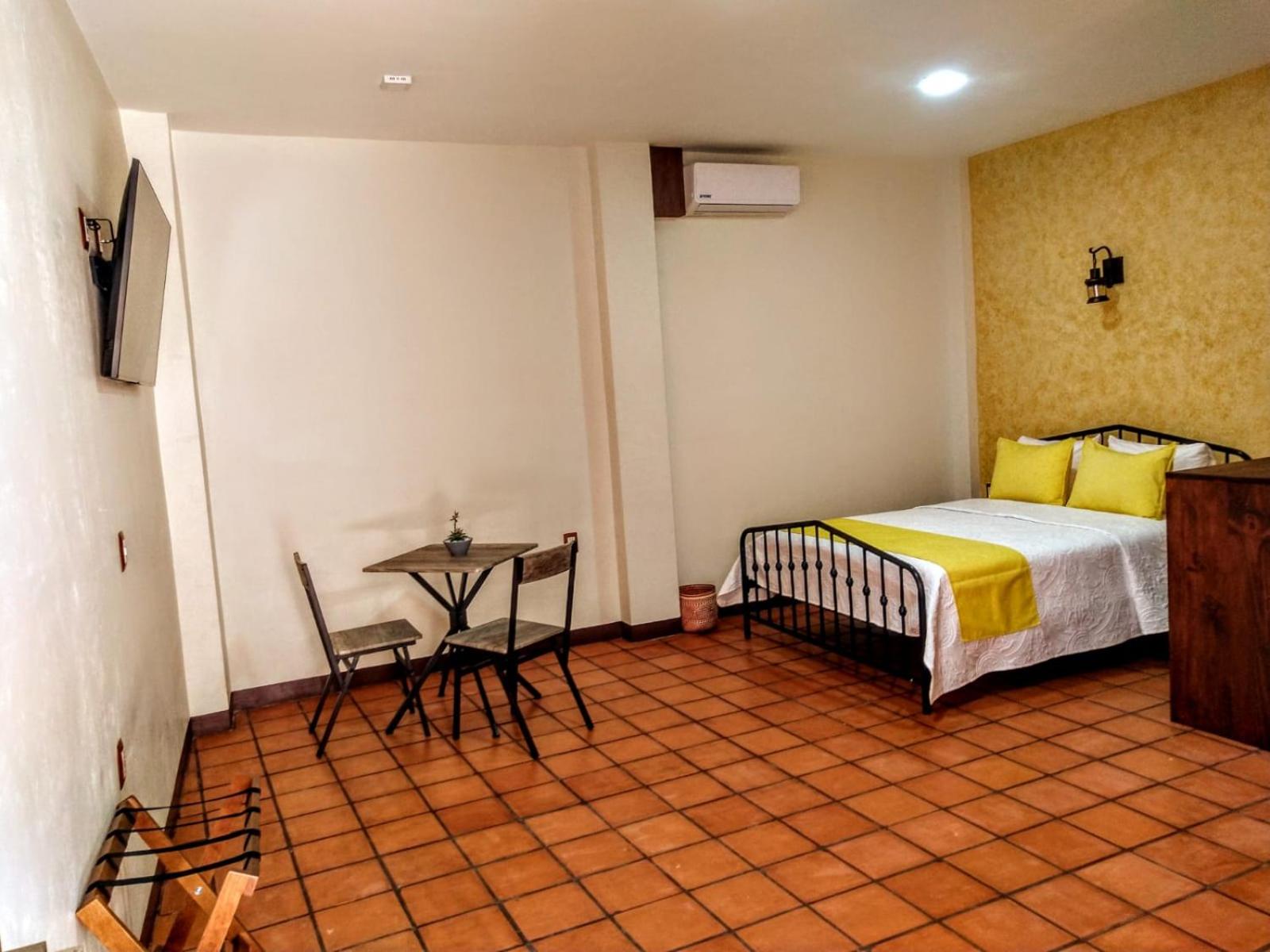 Double Room photo 3