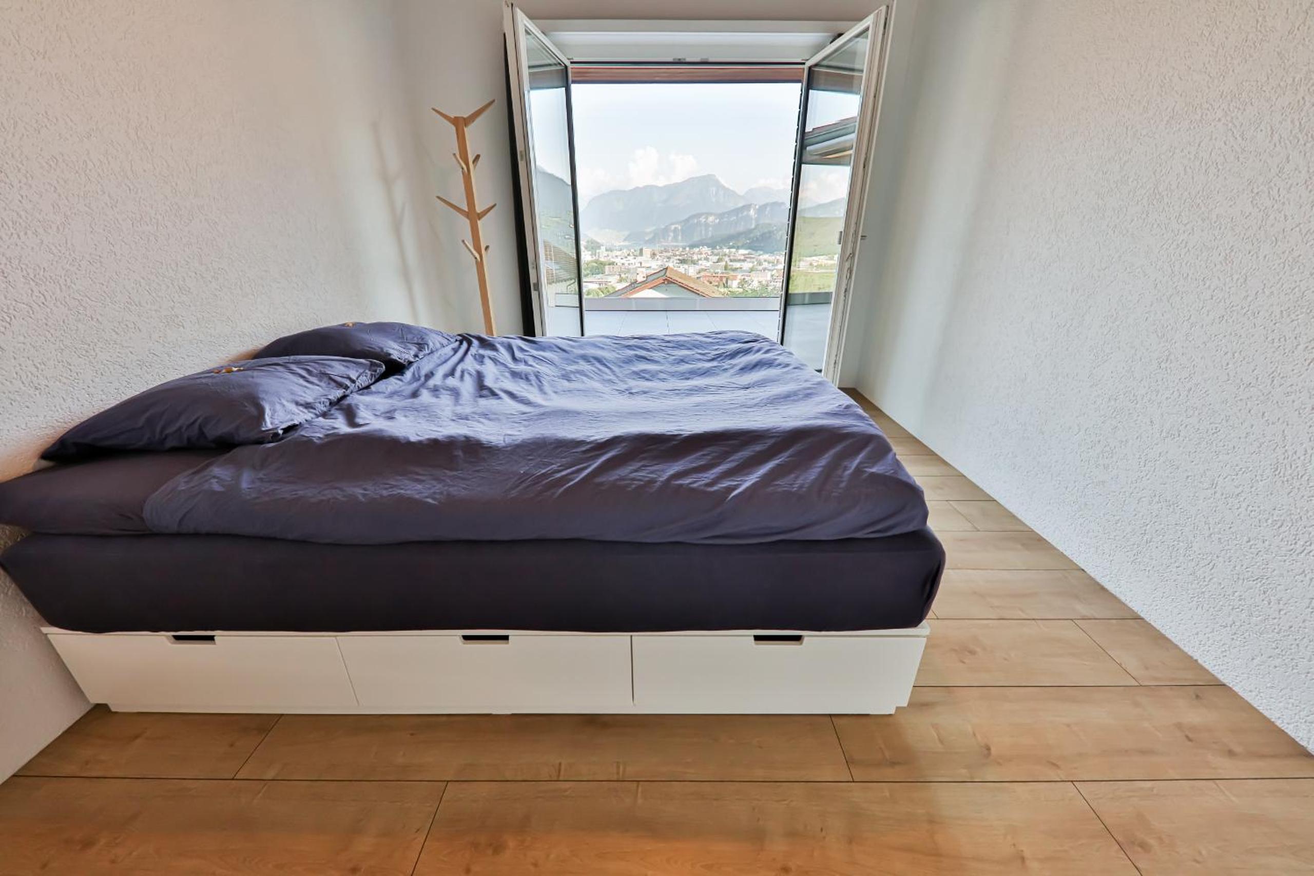 Standard Double Room with Shared Bathroom photo 2
