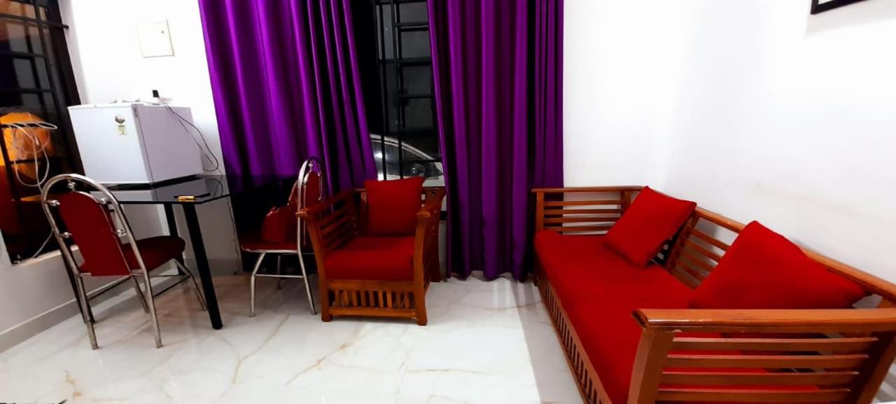 Two-Bedroom Apartment - Photo 23