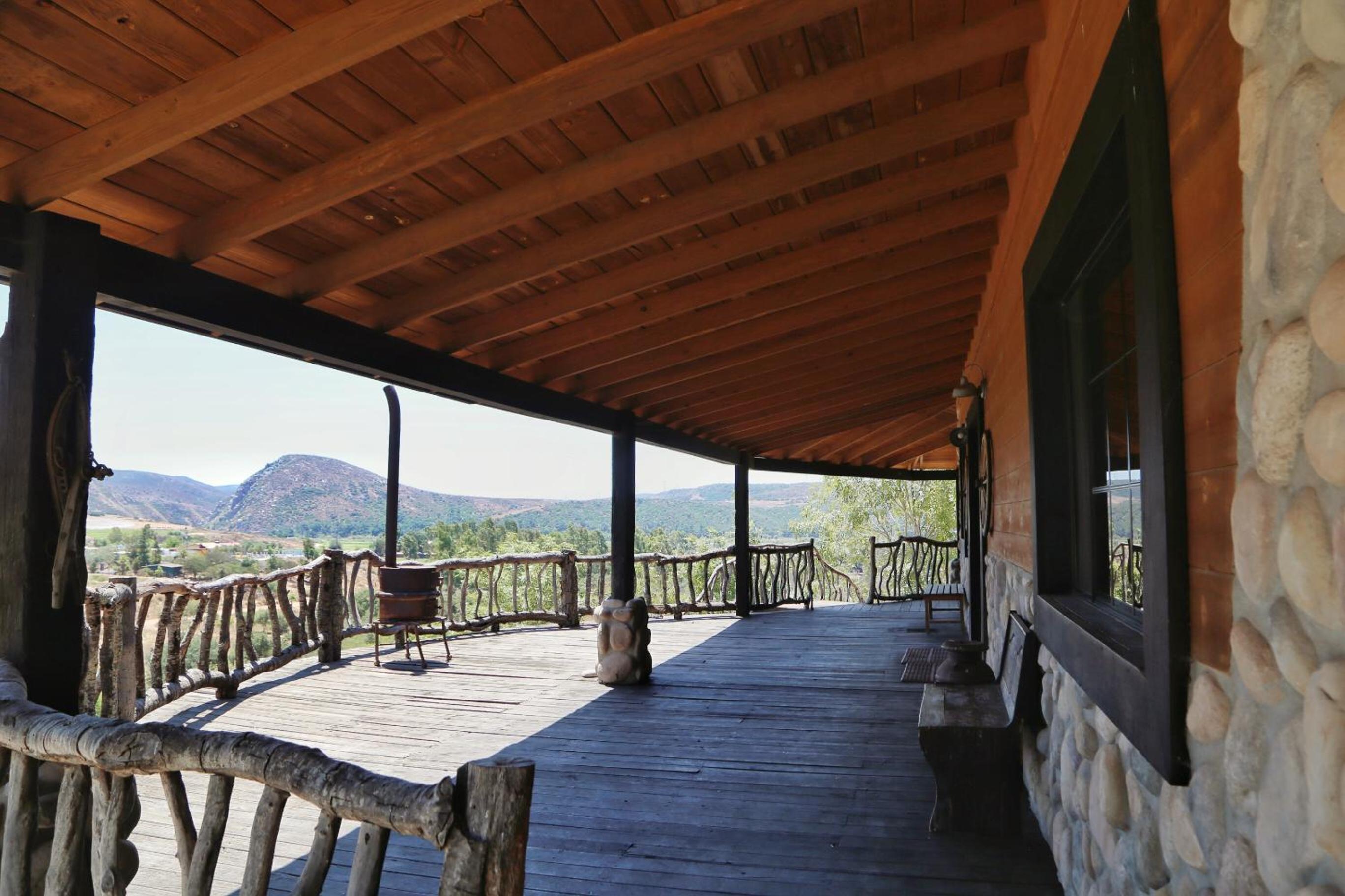 Three-Bedroom Chalet - Photo 22