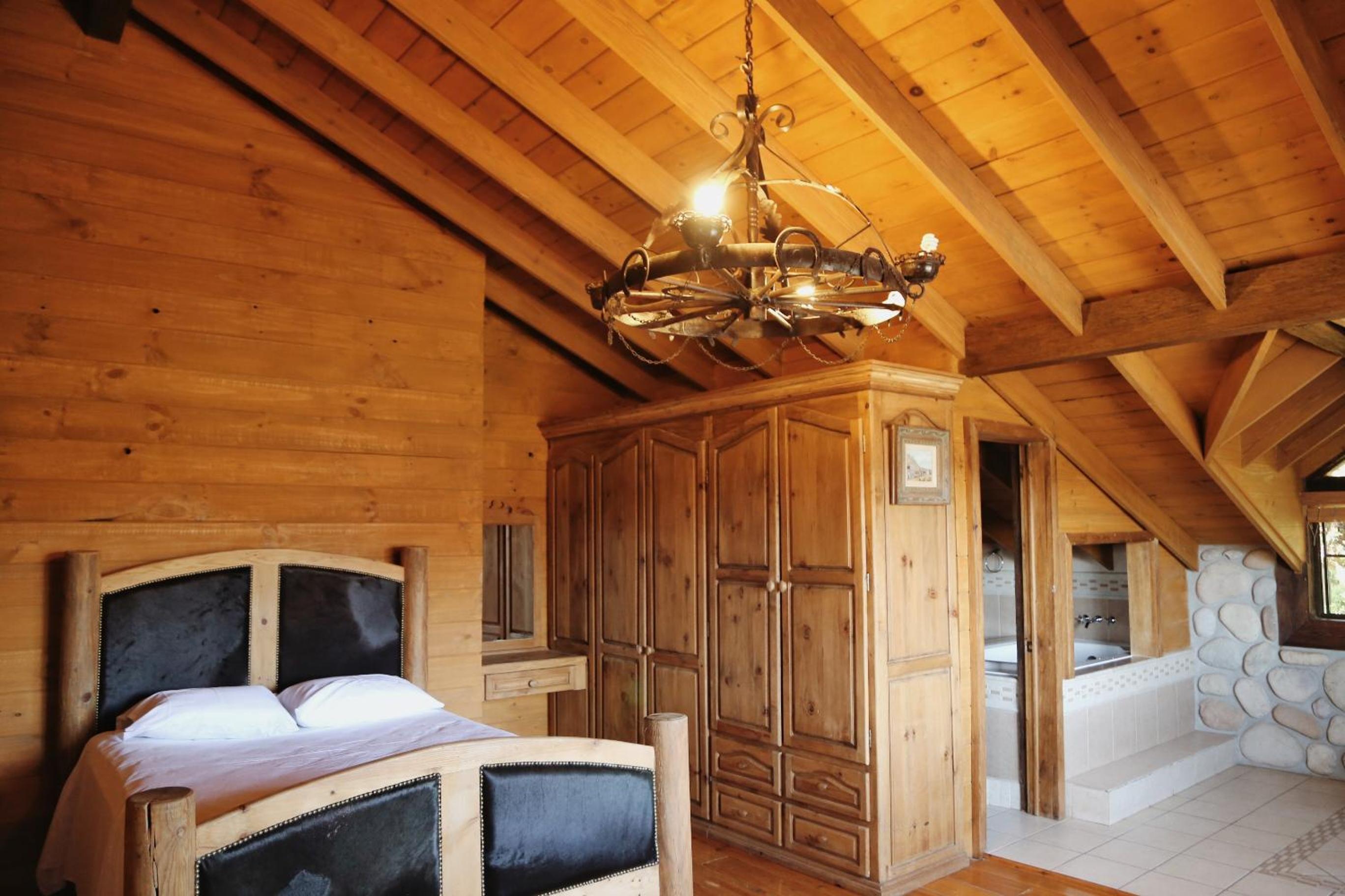 Three-Bedroom Chalet - Photo 14