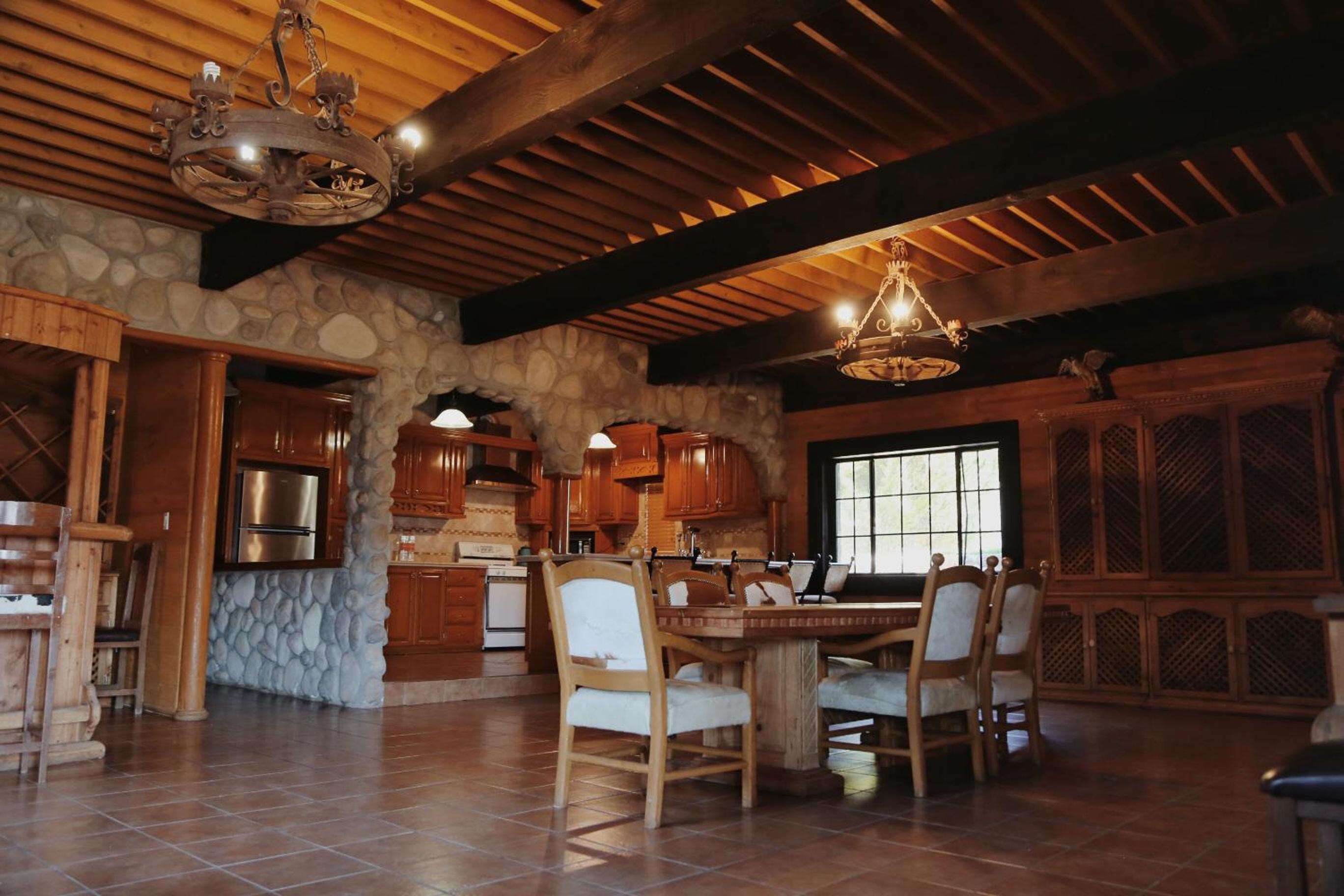 Three-Bedroom Chalet - Photo 25