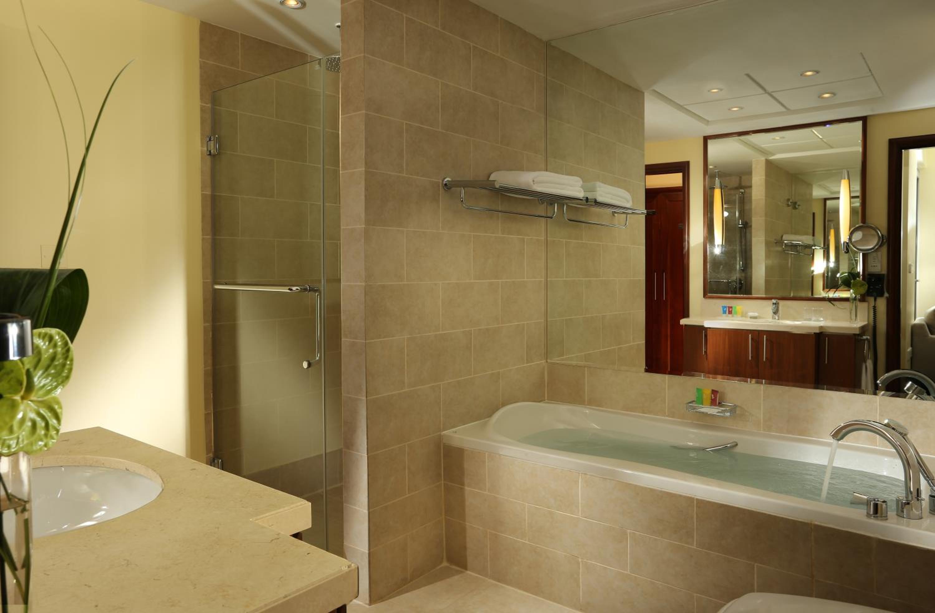 Premium Twin Studio, Burj Khalifa/Fountain View, Non-Smoking, Complimentary Transfer to Kite Beach, Dubai Mall and Metro Station