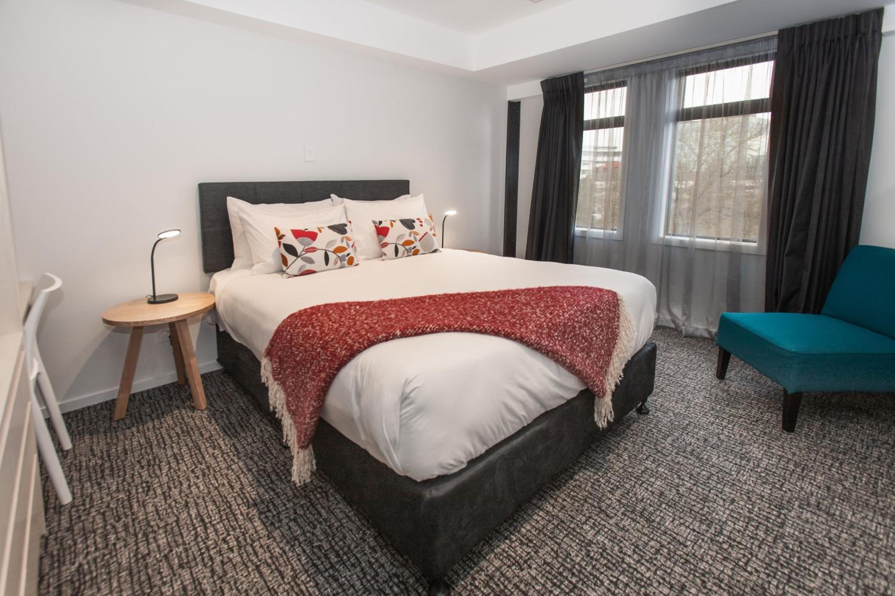 Deluxe Family Room - Photo 1