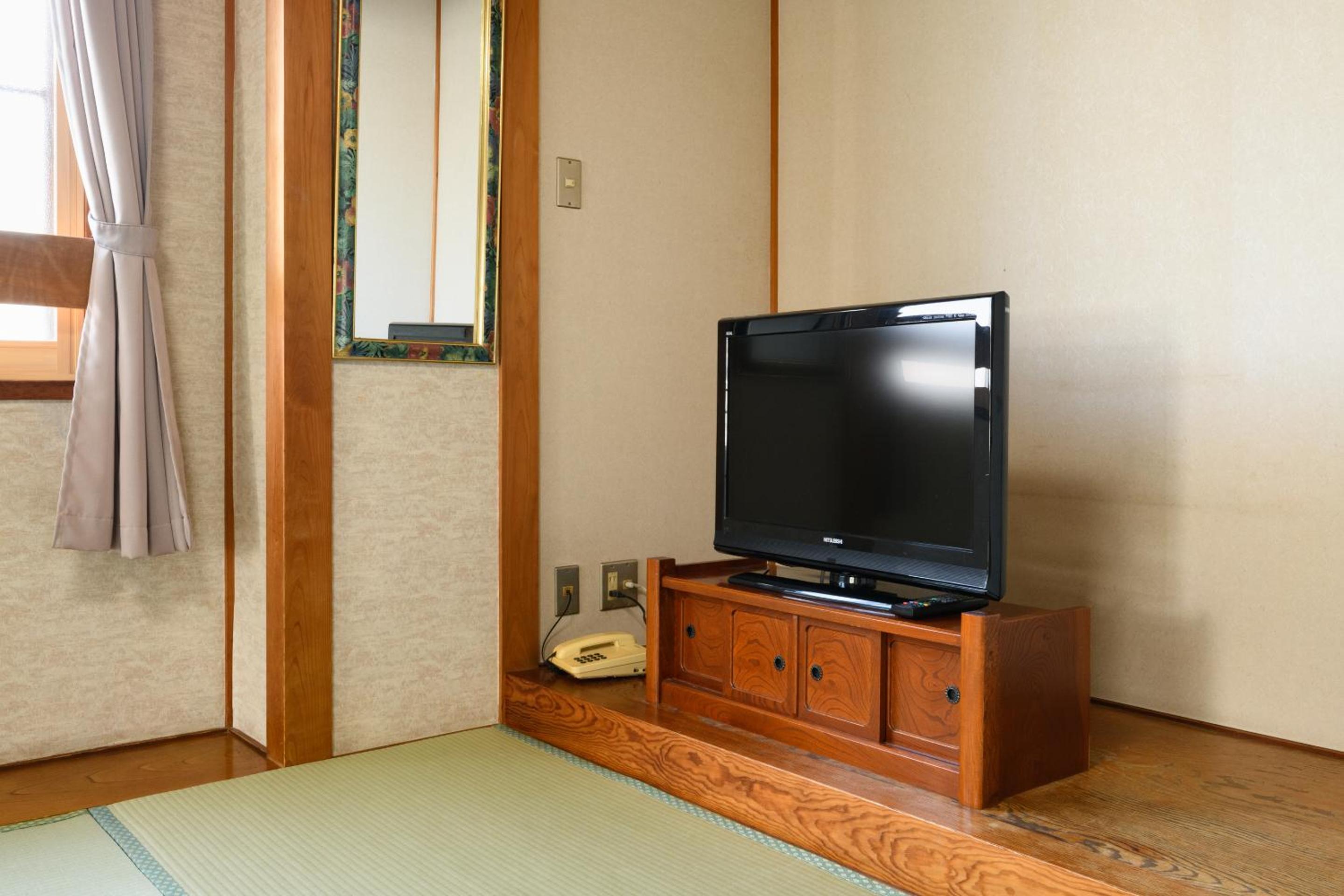 Japanese-Style Room - Photo 8