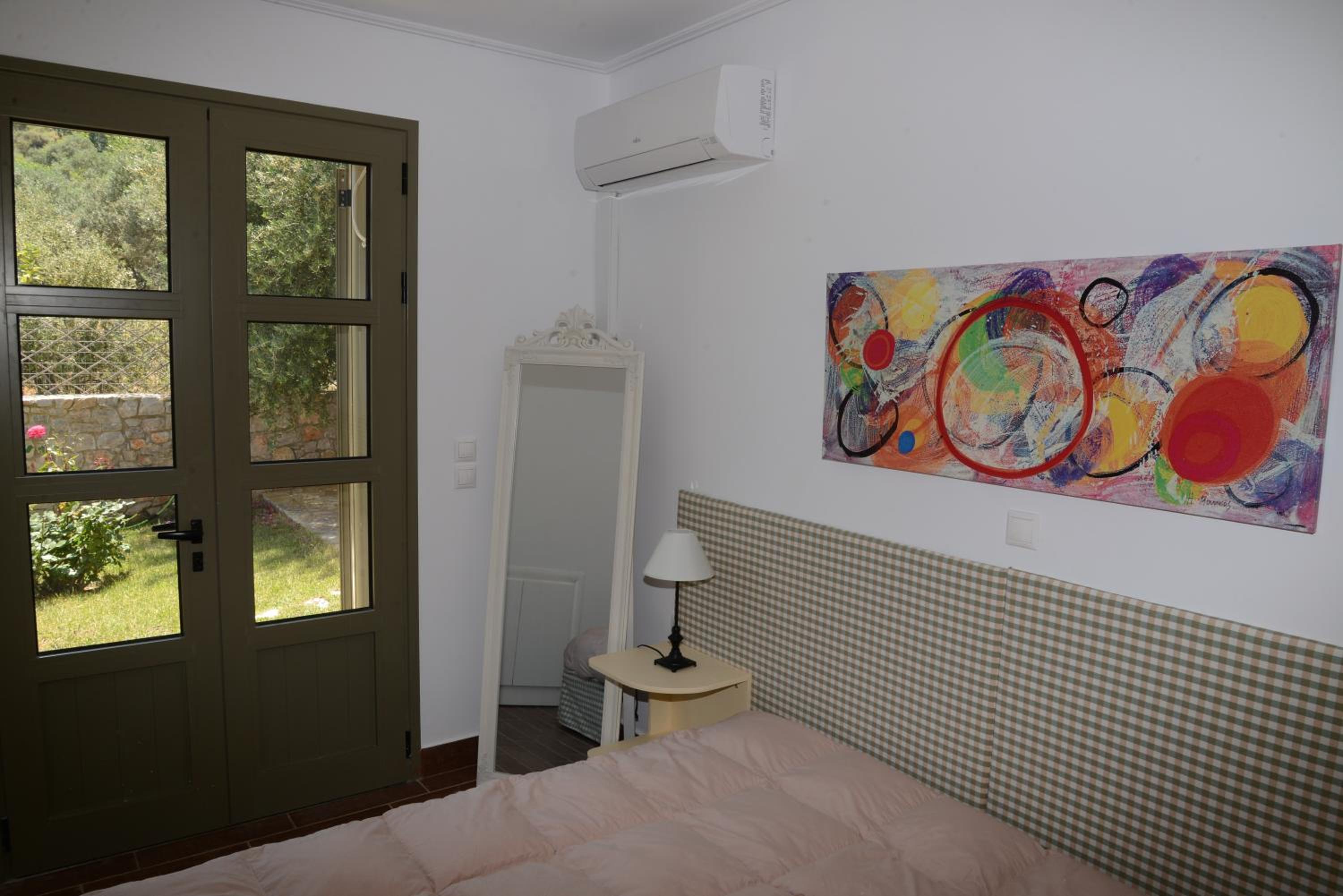 Three-Bedroom Villa - Split Level photo 1