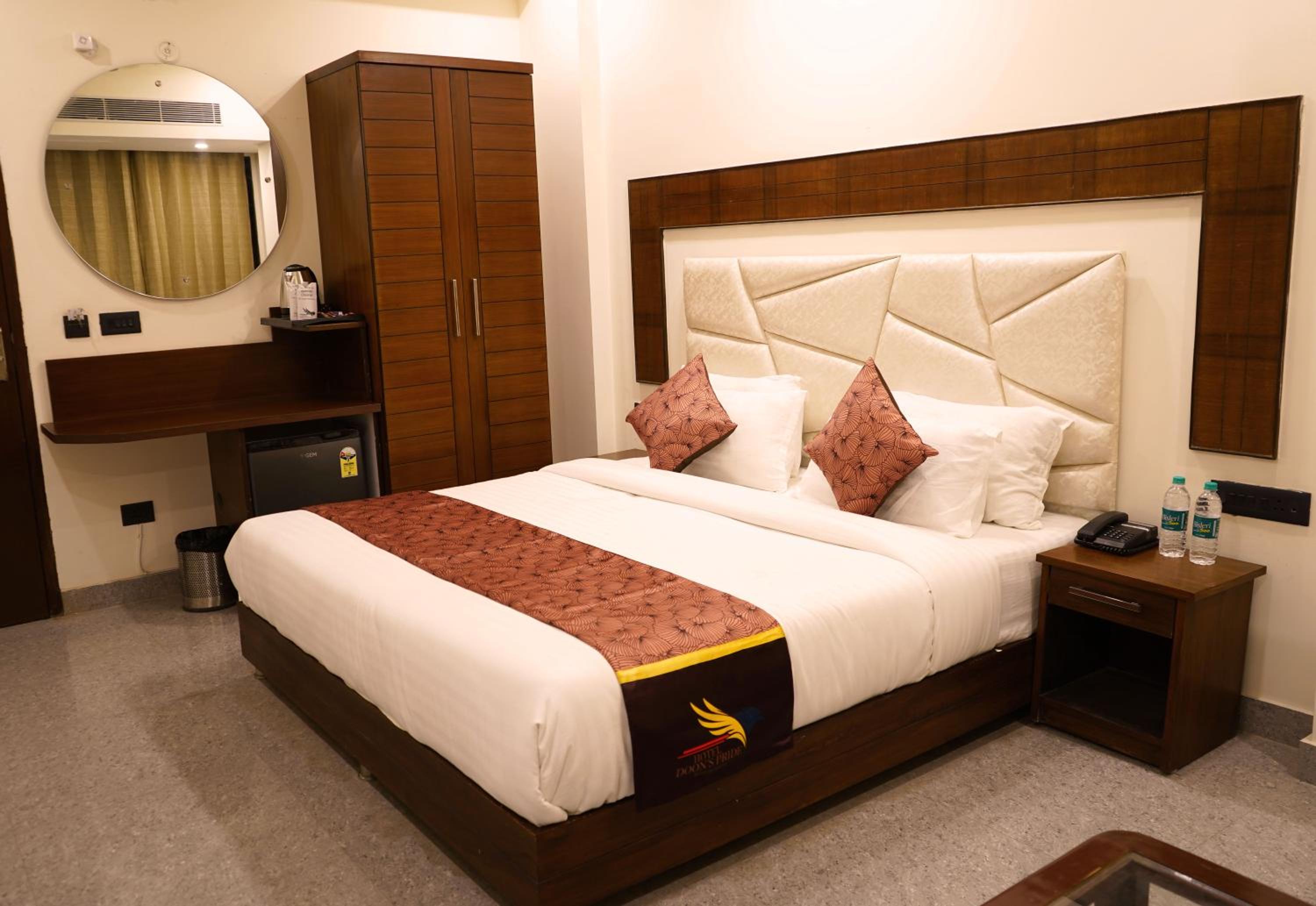 Deluxe Room - Photo 4