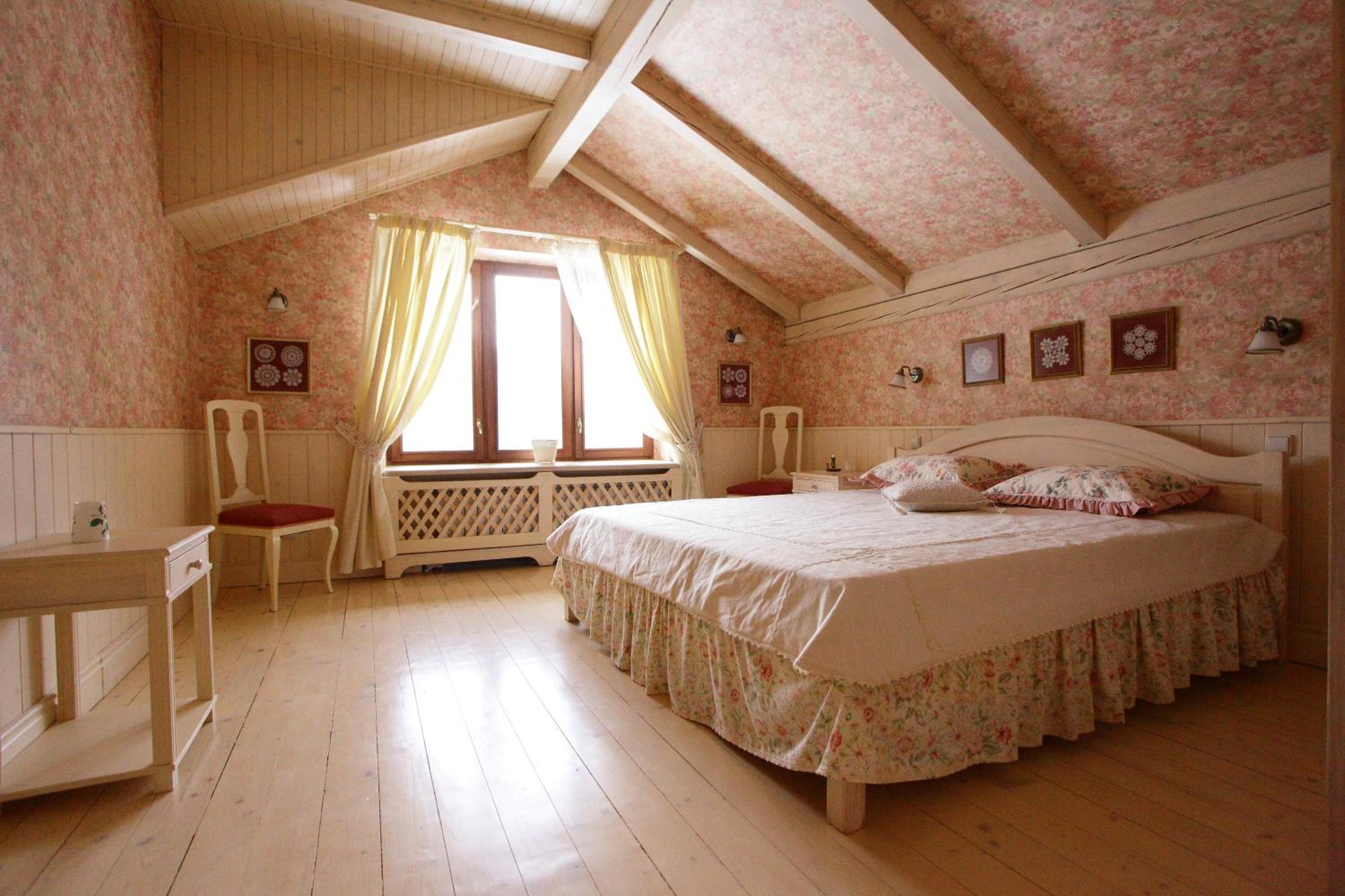 Three-Bedroom Chalet photo 1