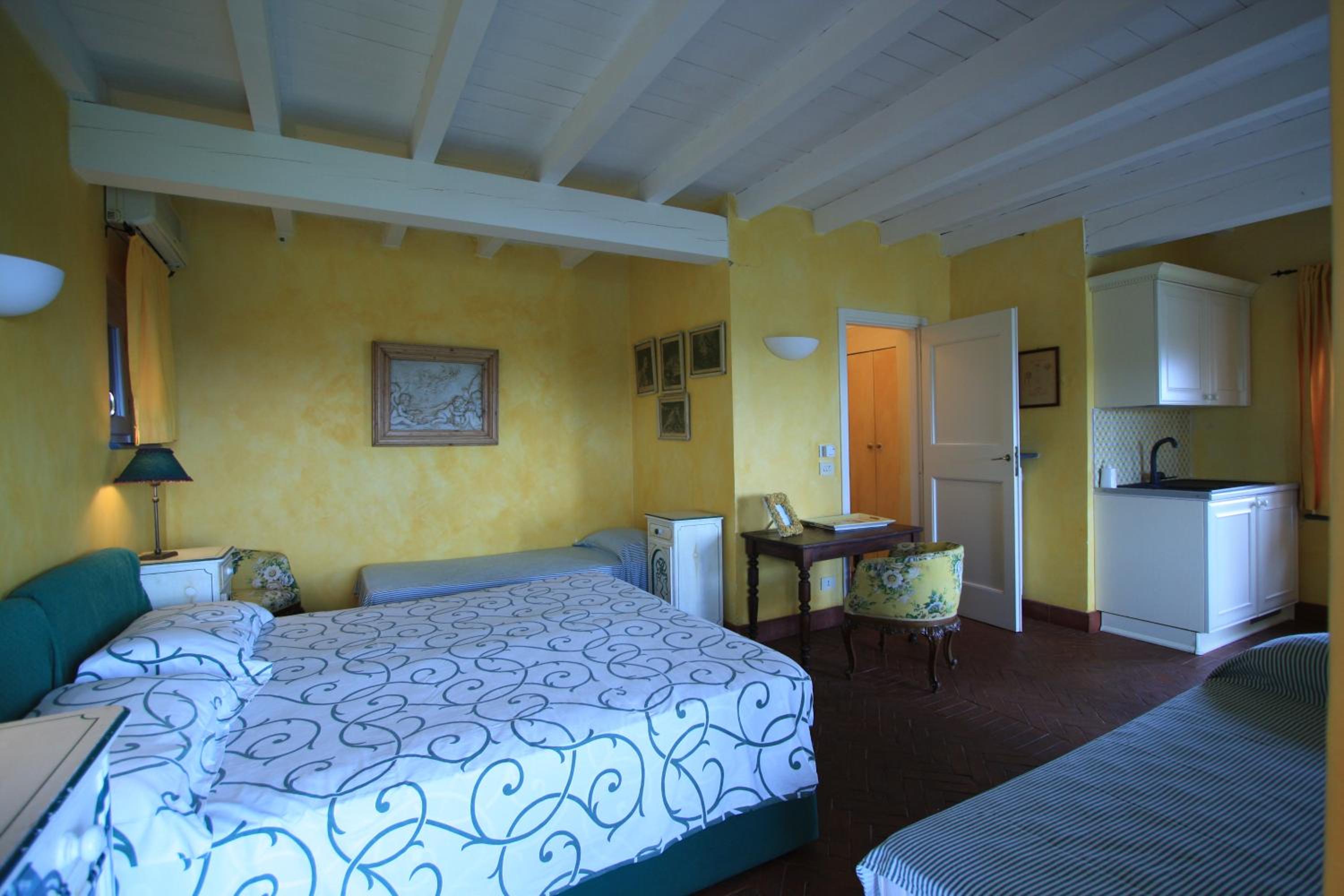 Junior Suite with Sea View photo 1