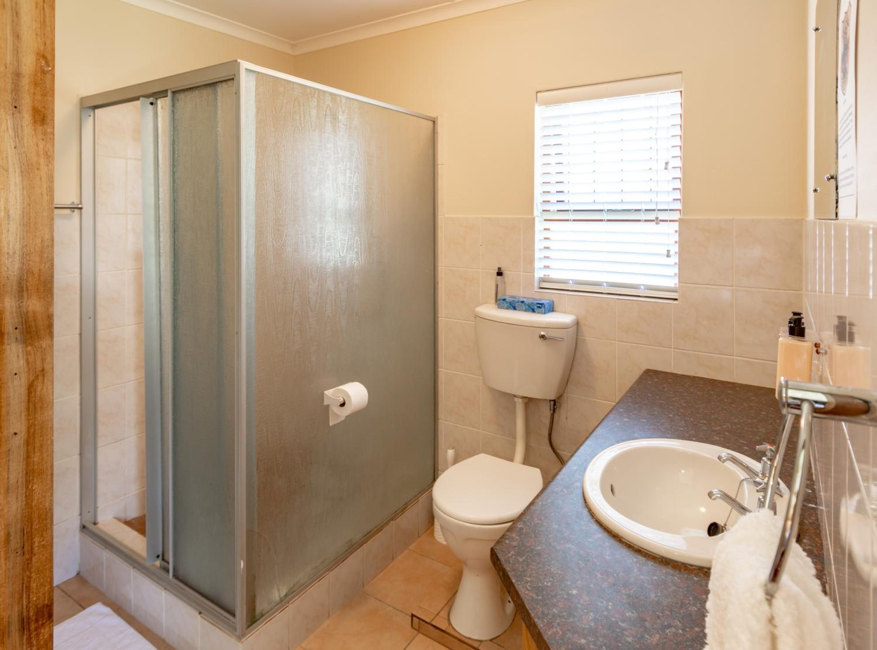  Double Room - Photo 12