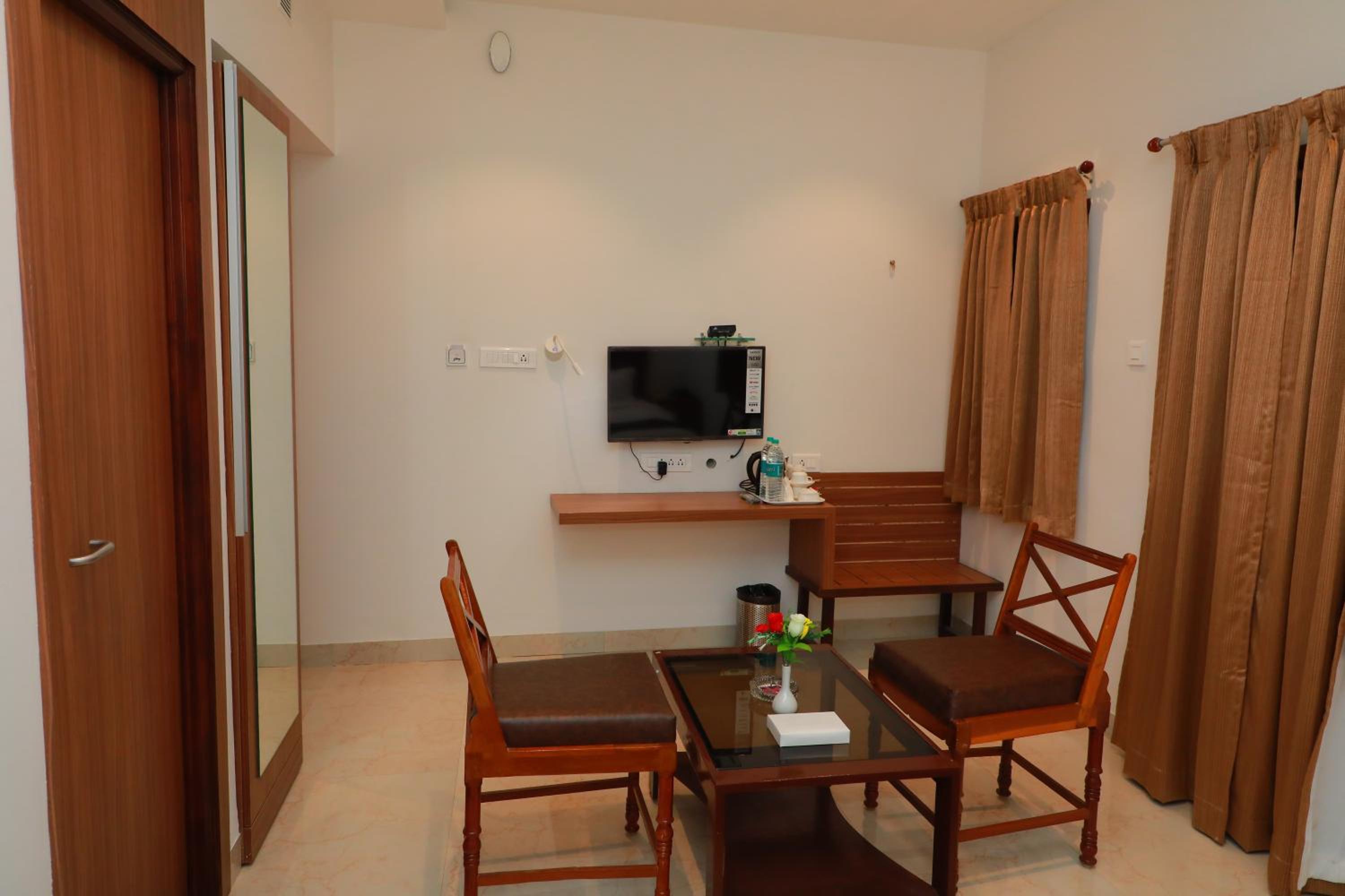 Family Junior Suite - Photo 1