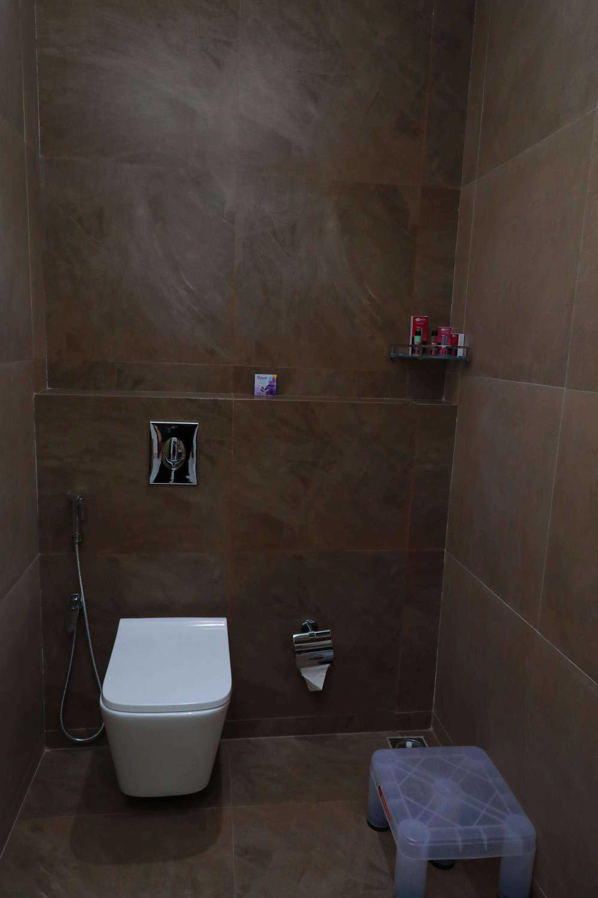 Standard King Room - Photo 3