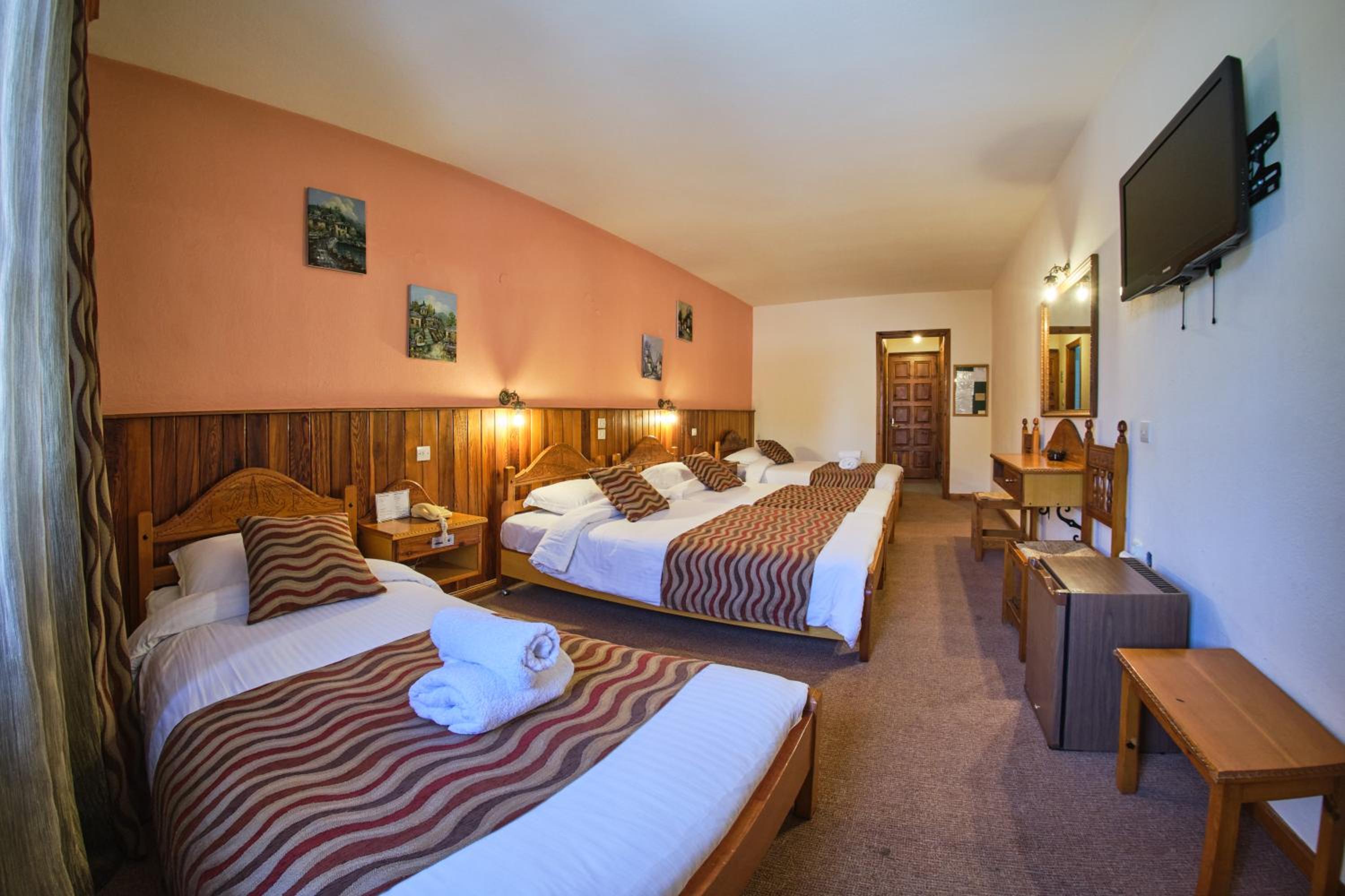 Quadruple Room with Bathroom photo 3