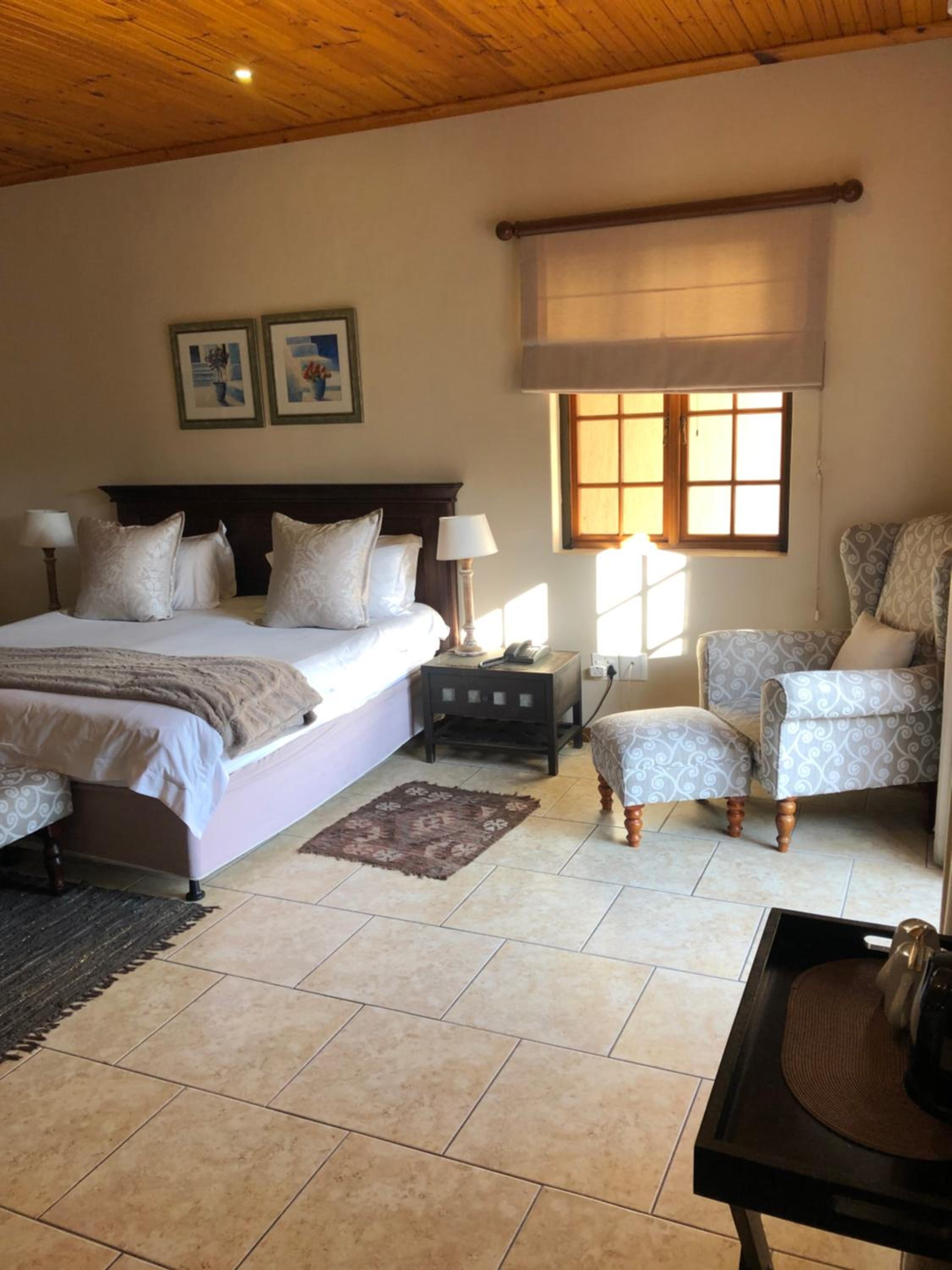 Deluxe Room - Photo 1