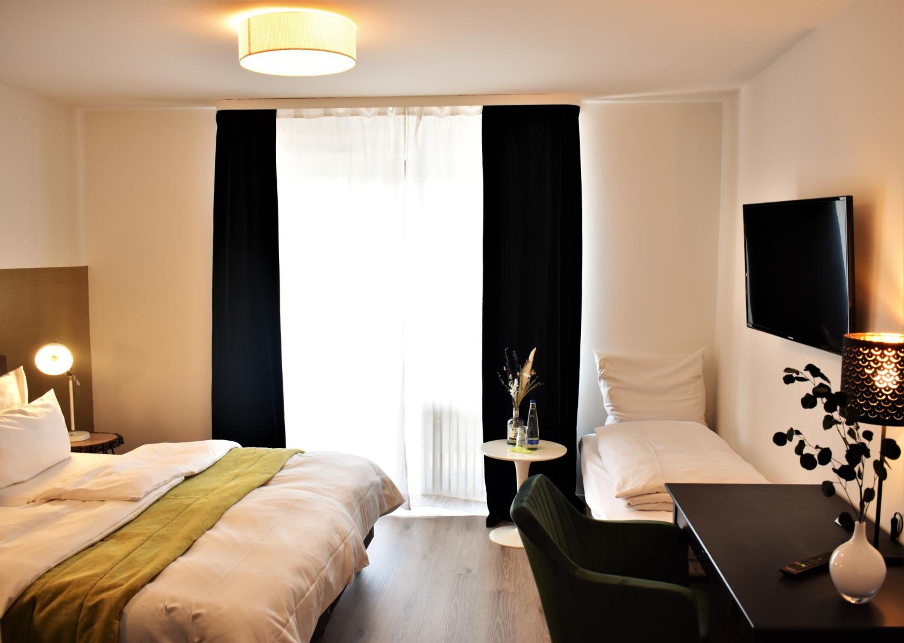 Triple Room with Balcony