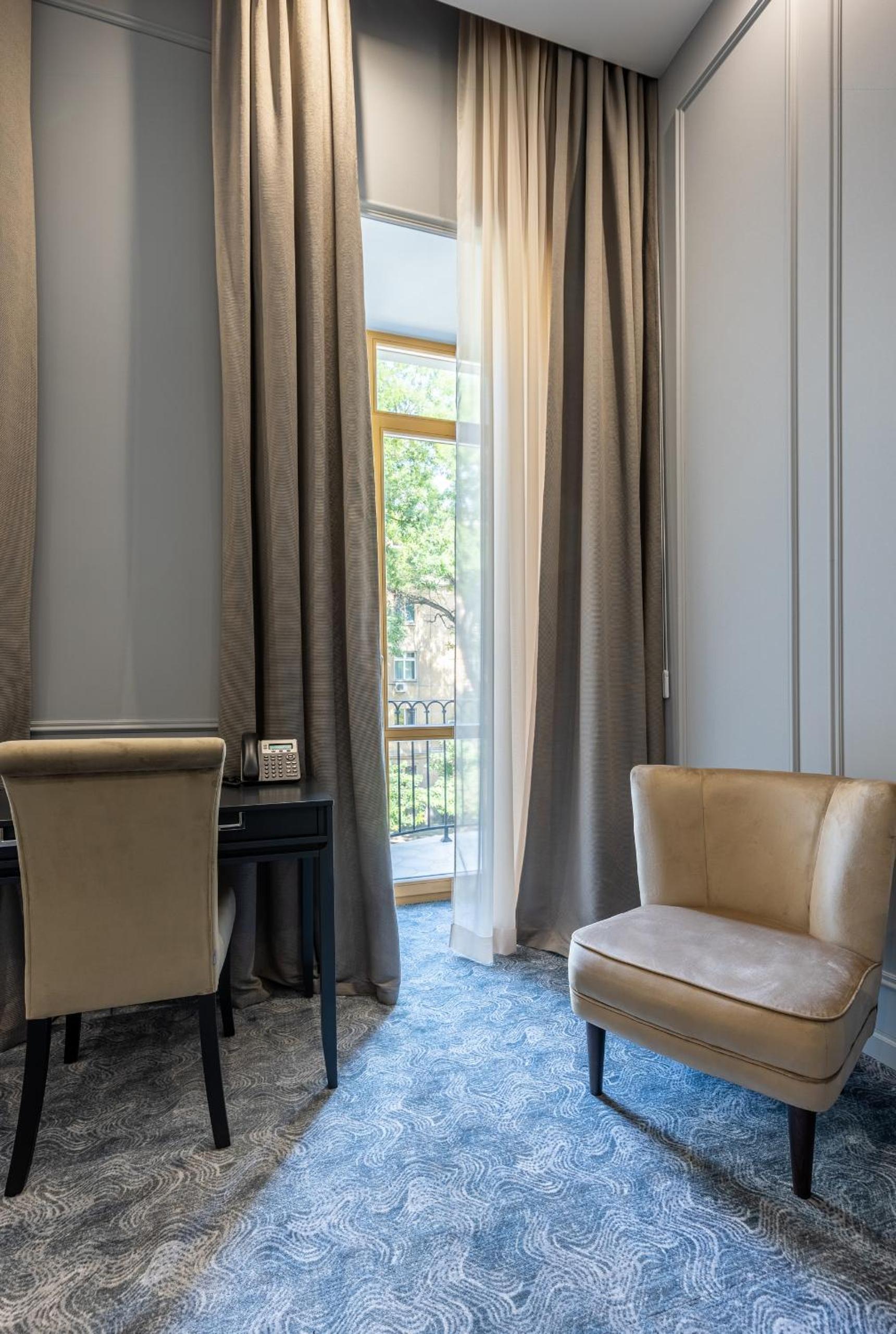 King Suite with Balcony
